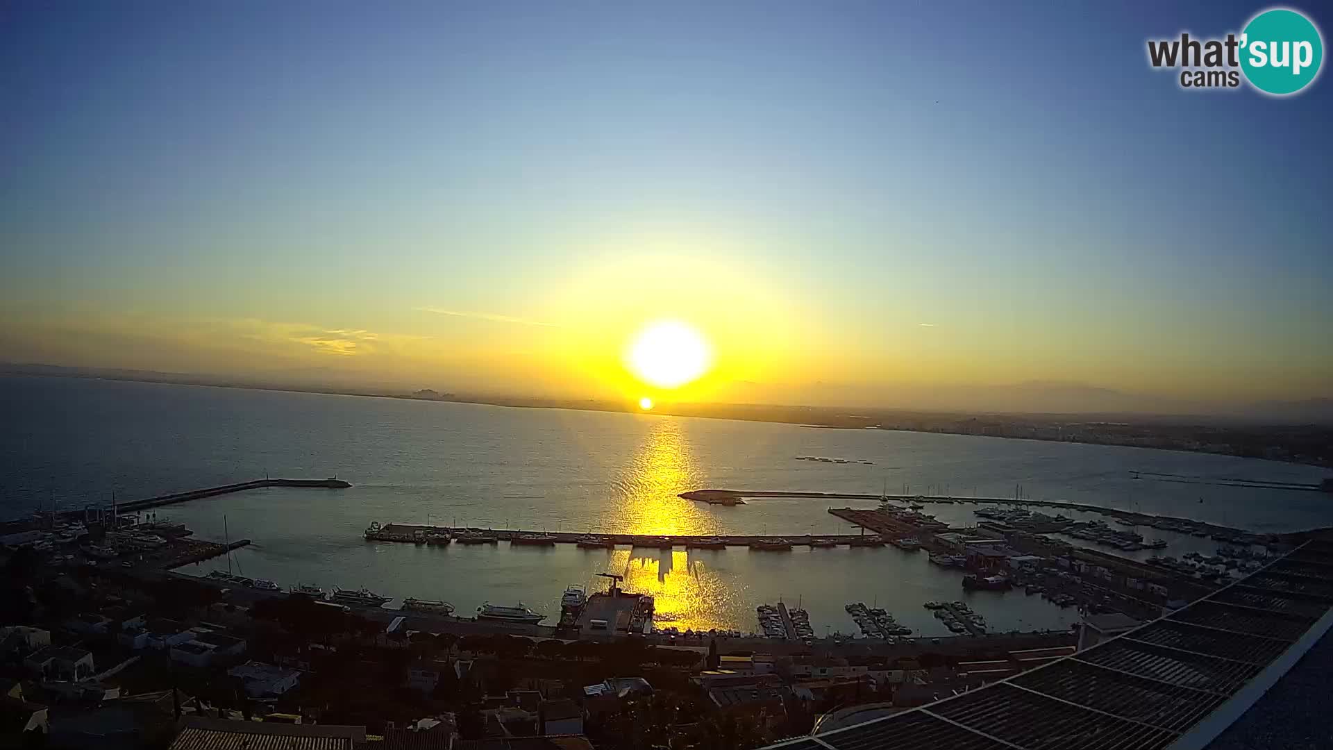 Livecam Hafen Roses –  Fischereihafen und die Bucht