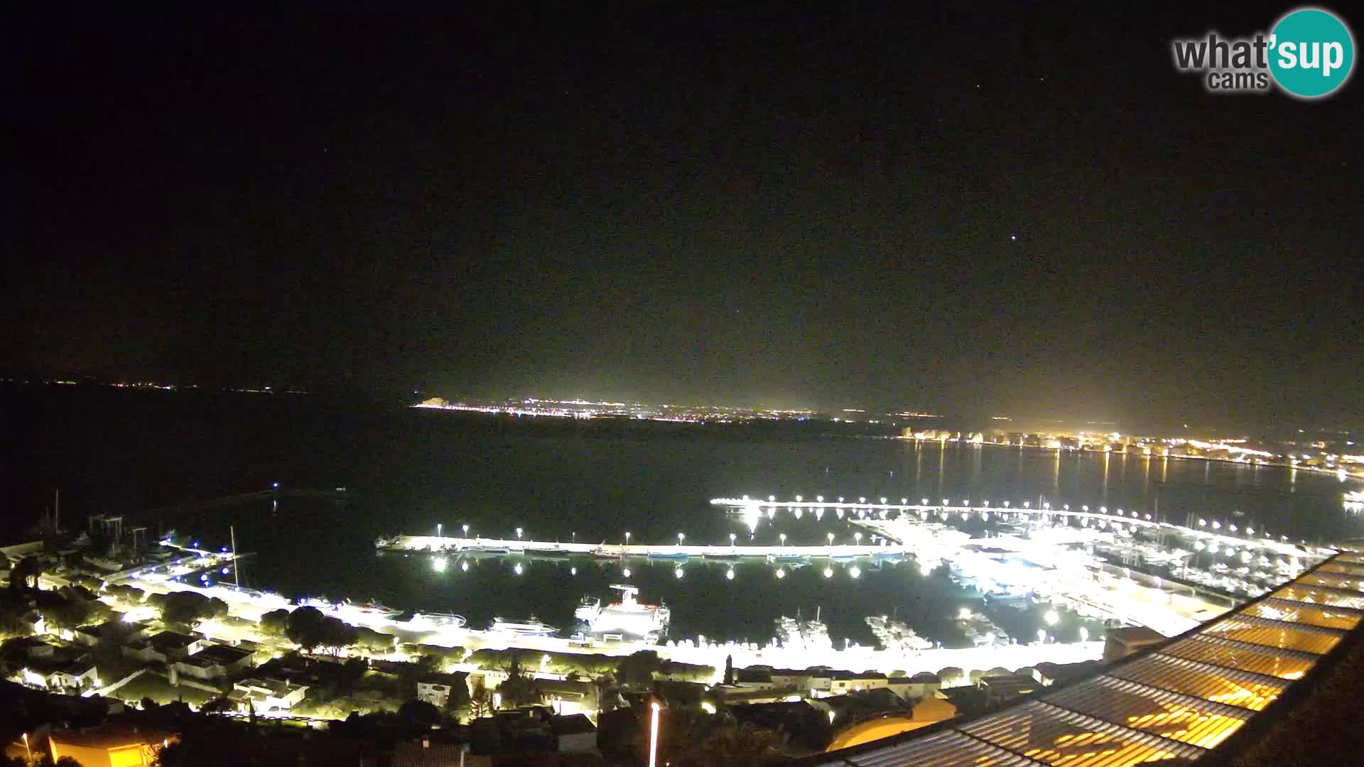 Roses – Ribiško pristanišče  in zaliv