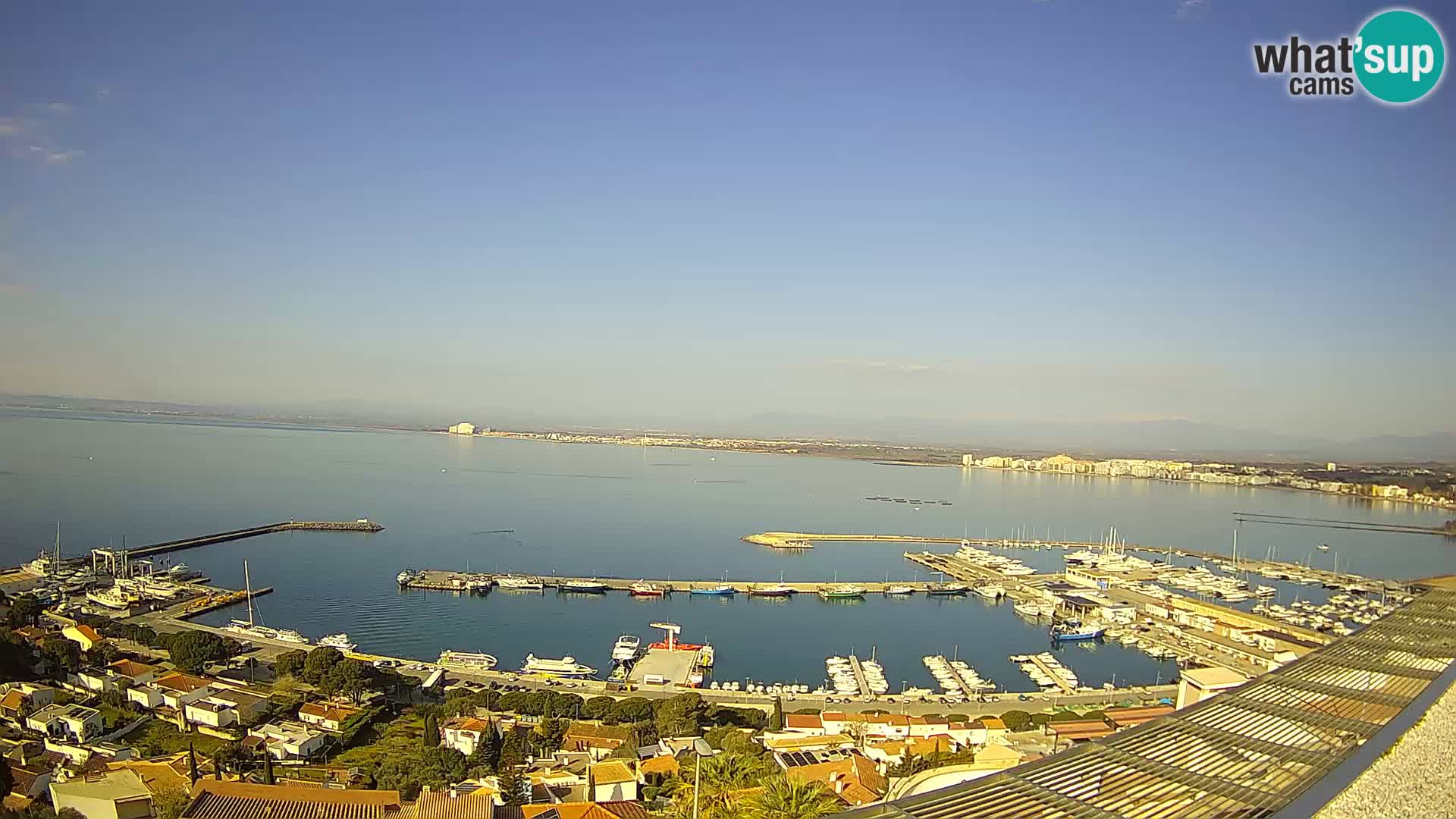 Roses – Puerto pesquero  y la bahía de Roses