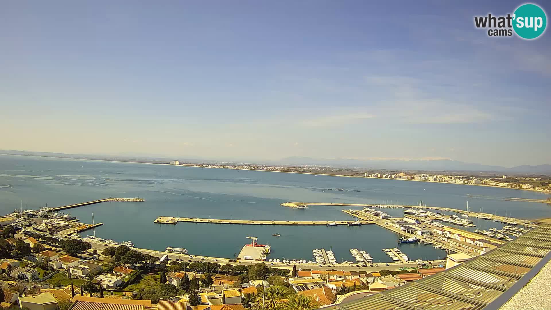 Livecam Hafen Roses –  Fischereihafen und die Bucht