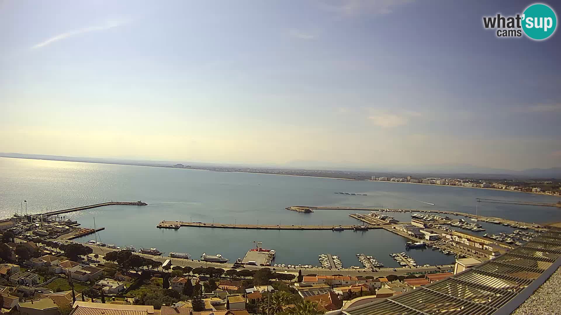 Livecam Hafen Roses –  Fischereihafen und die Bucht