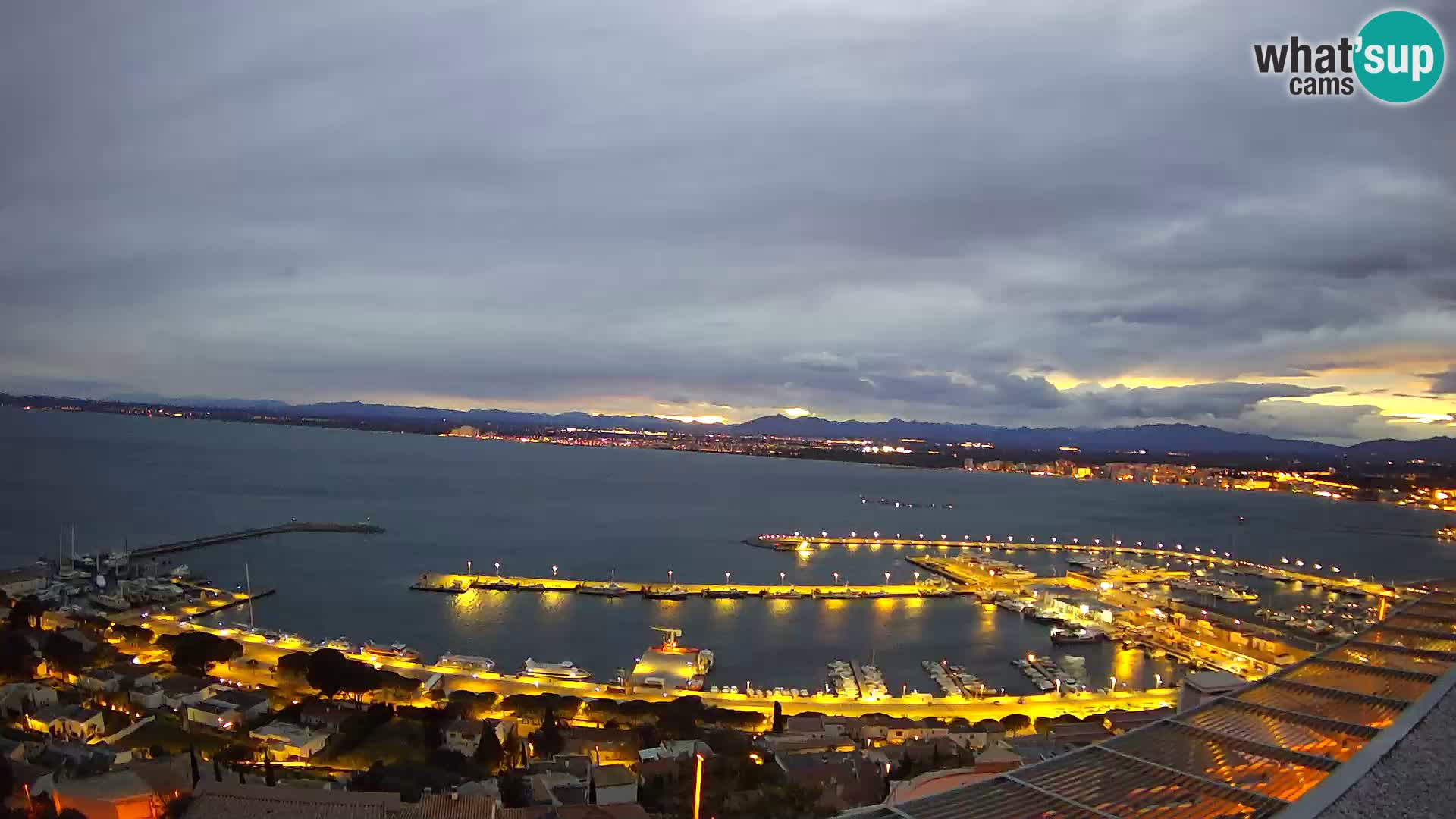 Roses – Porto di pesce e la baia