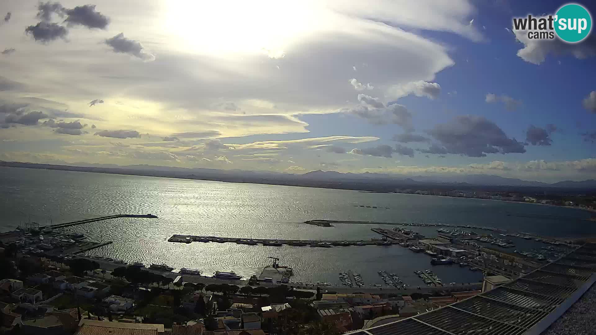 Roses –  Port de pêche  et la baie