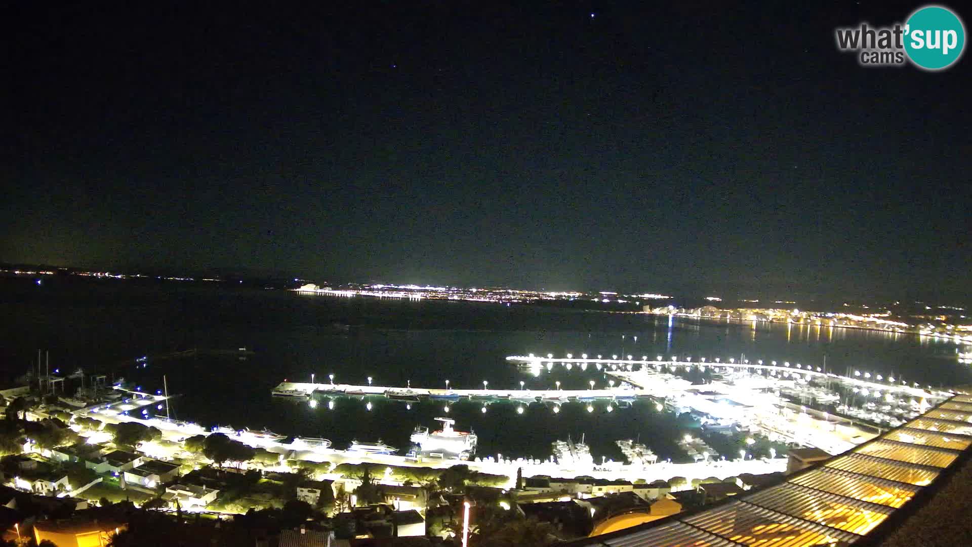 Roses – Port de pêche et la baie