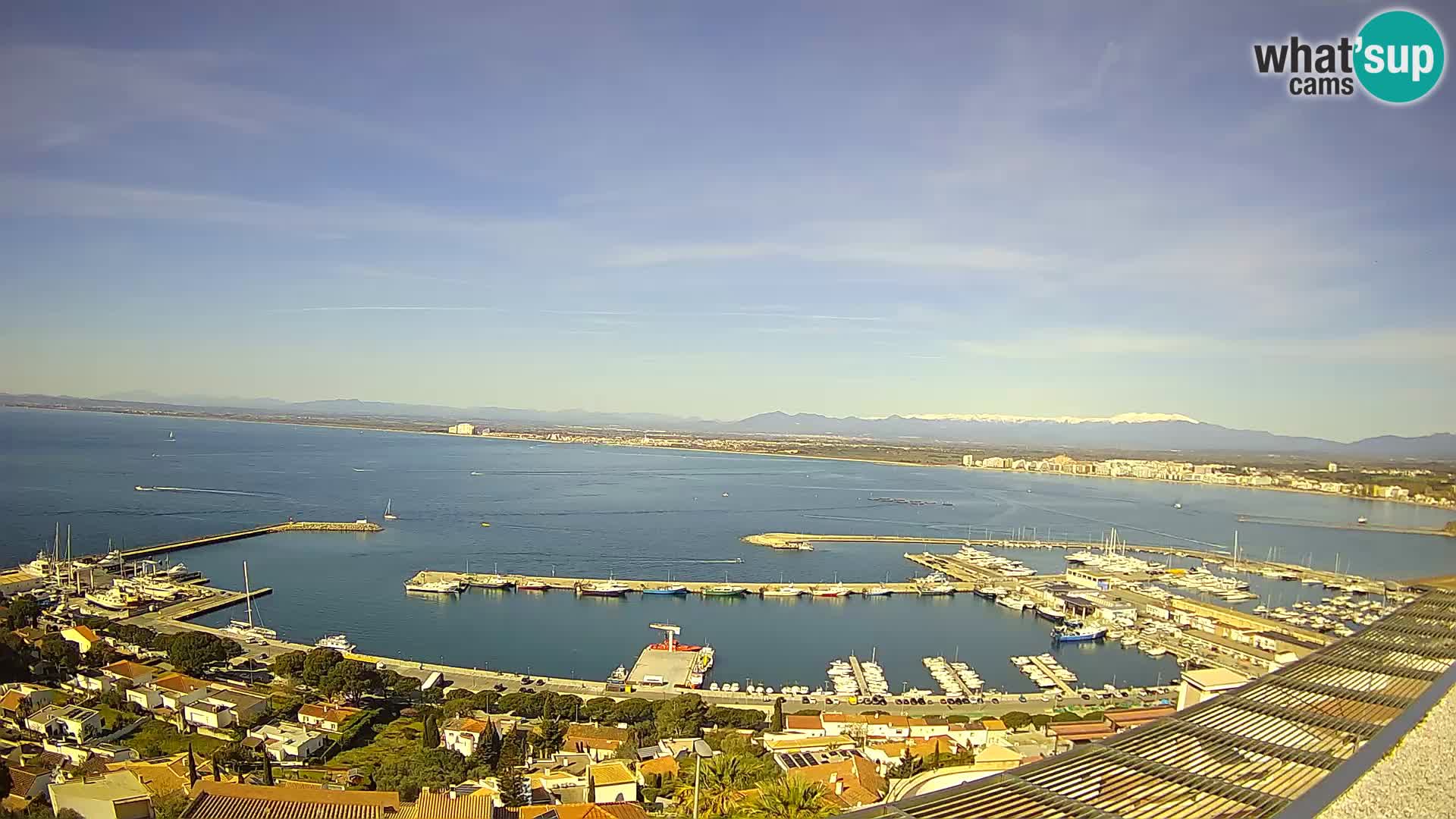 Livecam Hafen Roses –  Fischereihafen und die Bucht