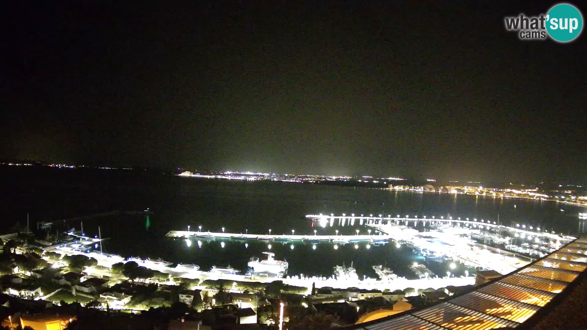 Livecam Hafen Roses –  Fischereihafen und die Bucht