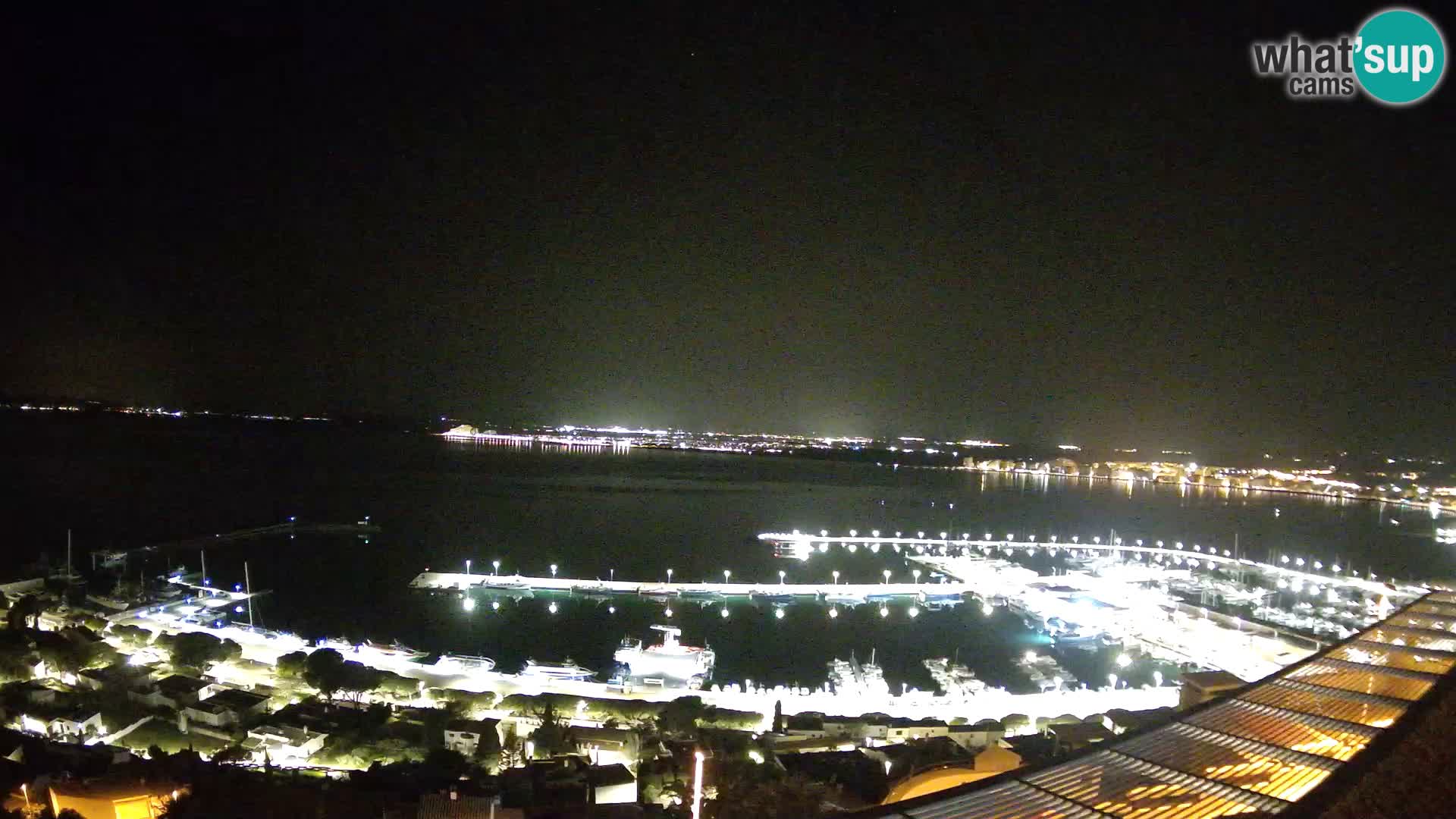 Roses – Puerto pesquero  y la bahía de Roses