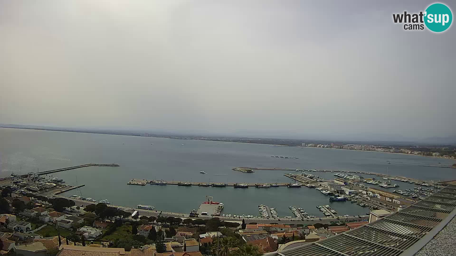 Livecam Hafen Roses –  Fischereihafen und die Bucht