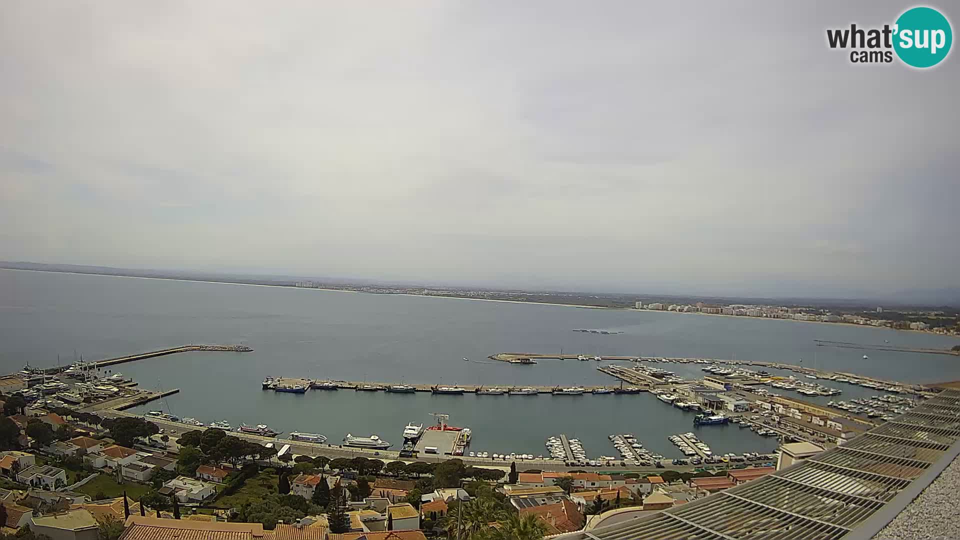 Roses –  Port de pêche  et la baie