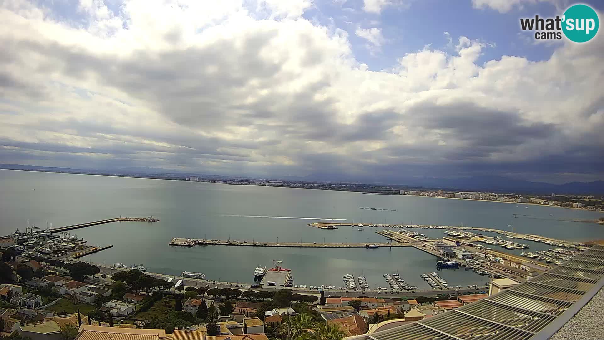 Livecam Hafen Roses –  Fischereihafen und die Bucht