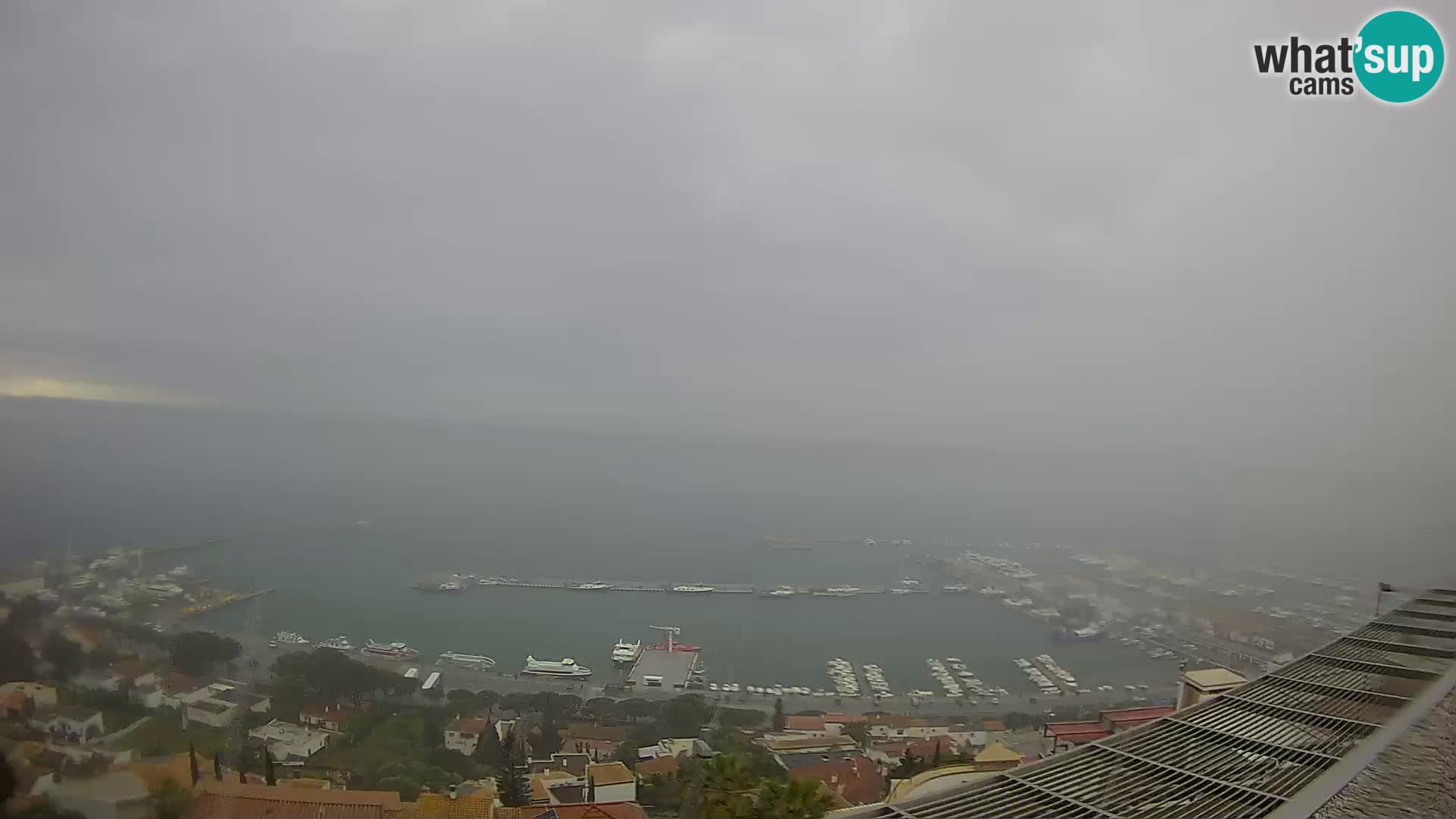 Livecam Hafen Roses –  Fischereihafen und die Bucht