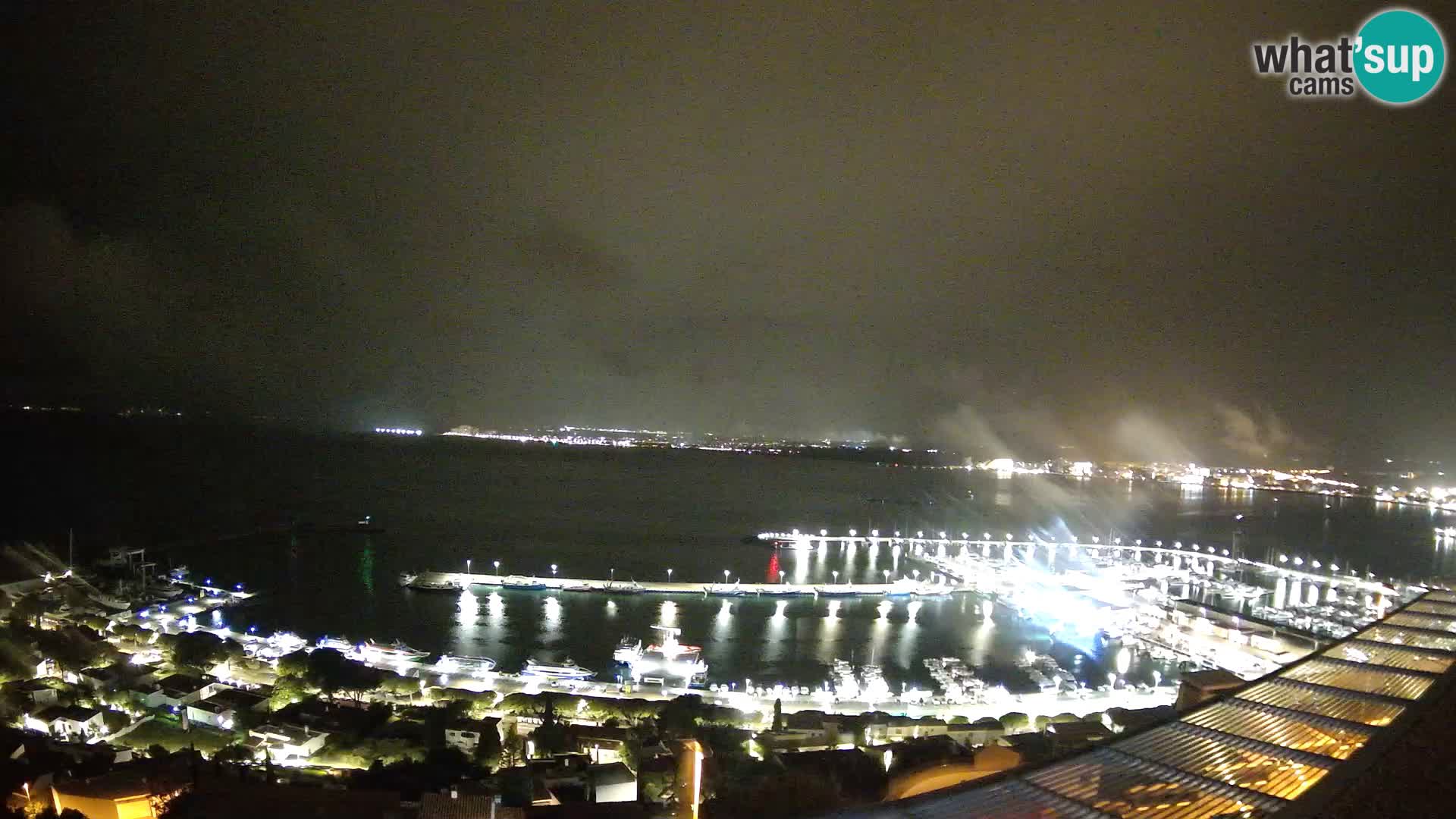Livecam Hafen Roses –  Fischereihafen und die Bucht