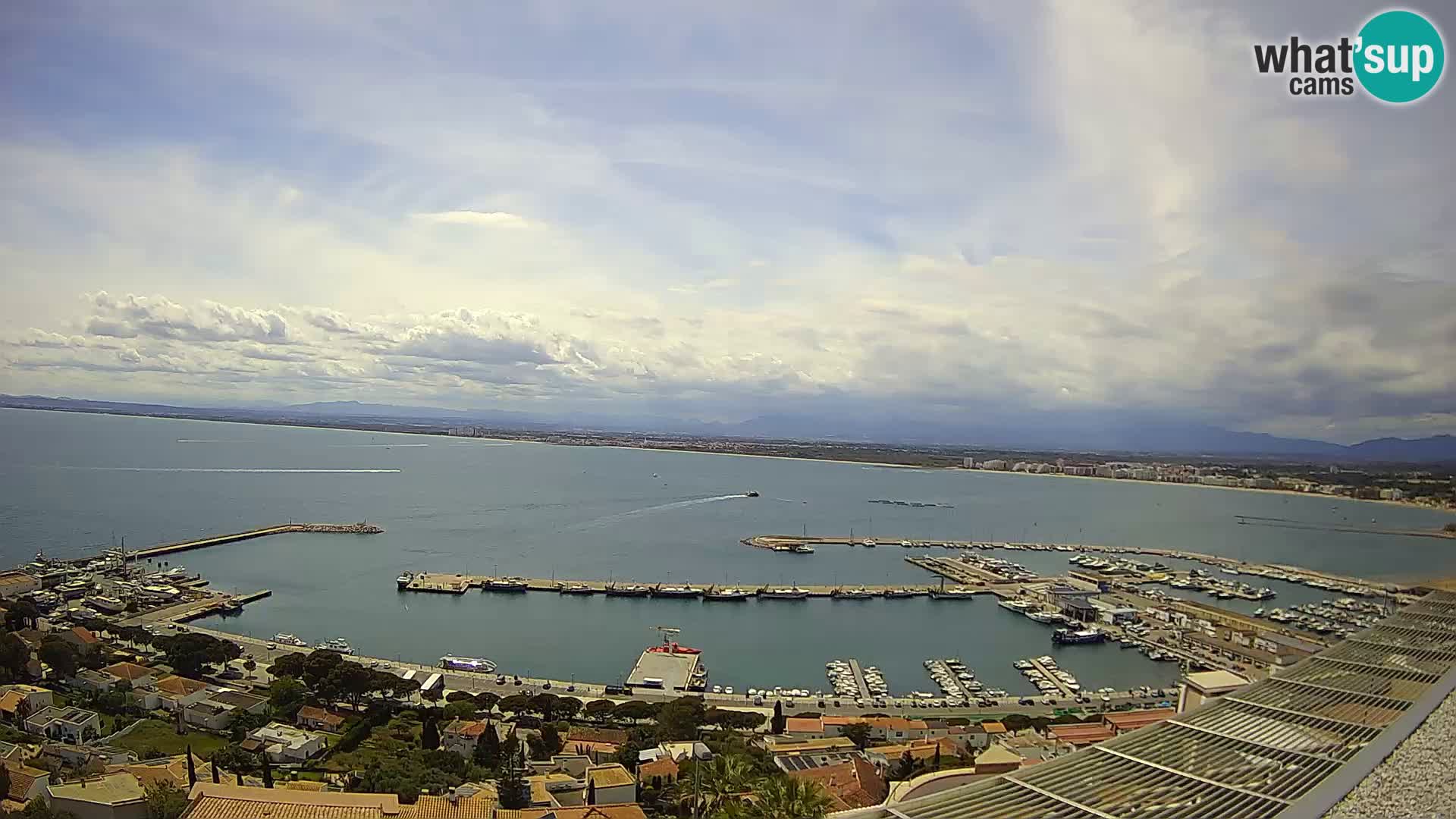 Roses –  Port de pêche  et la baie