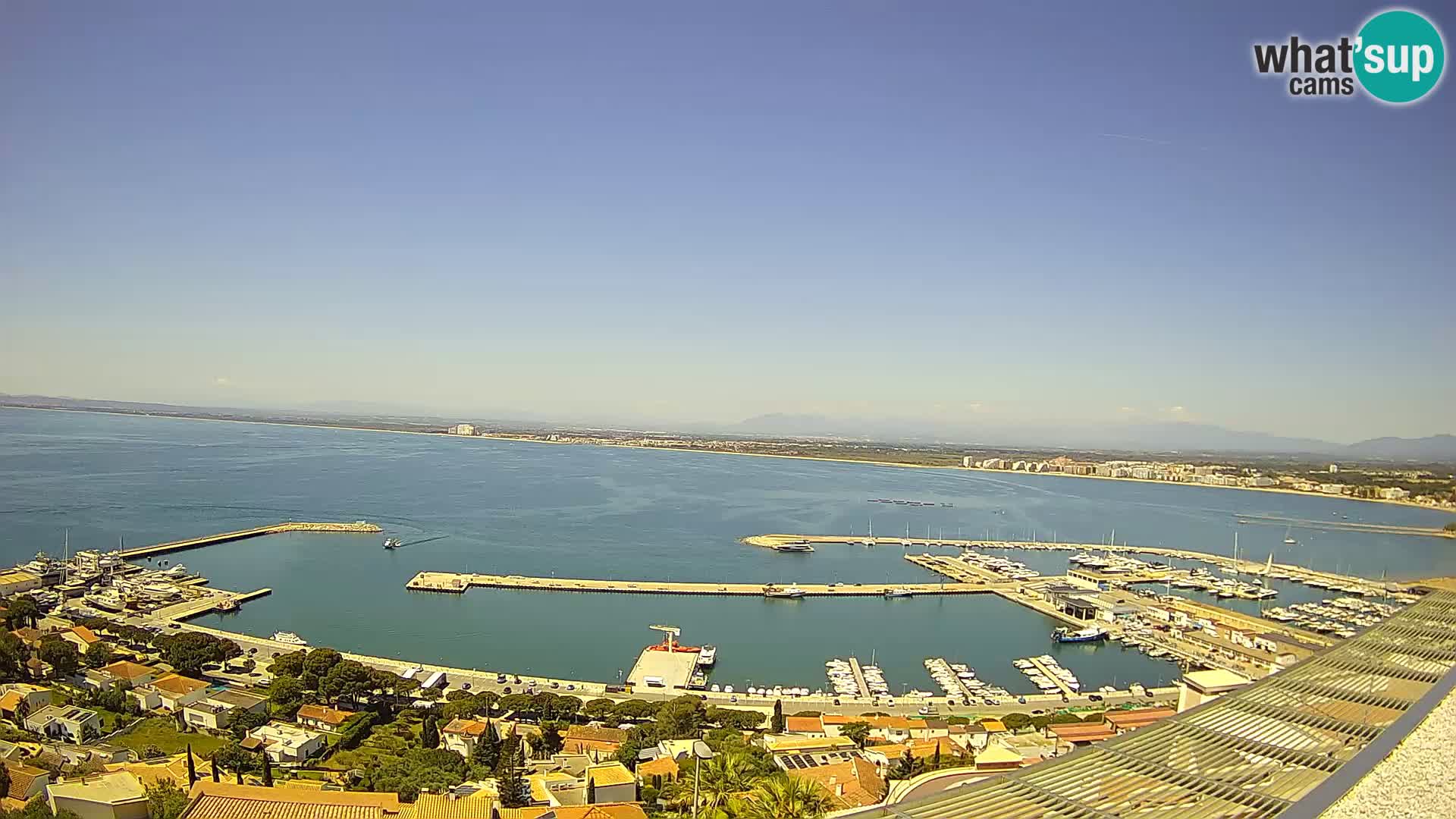 Roses –  Port de pêche  et la baie