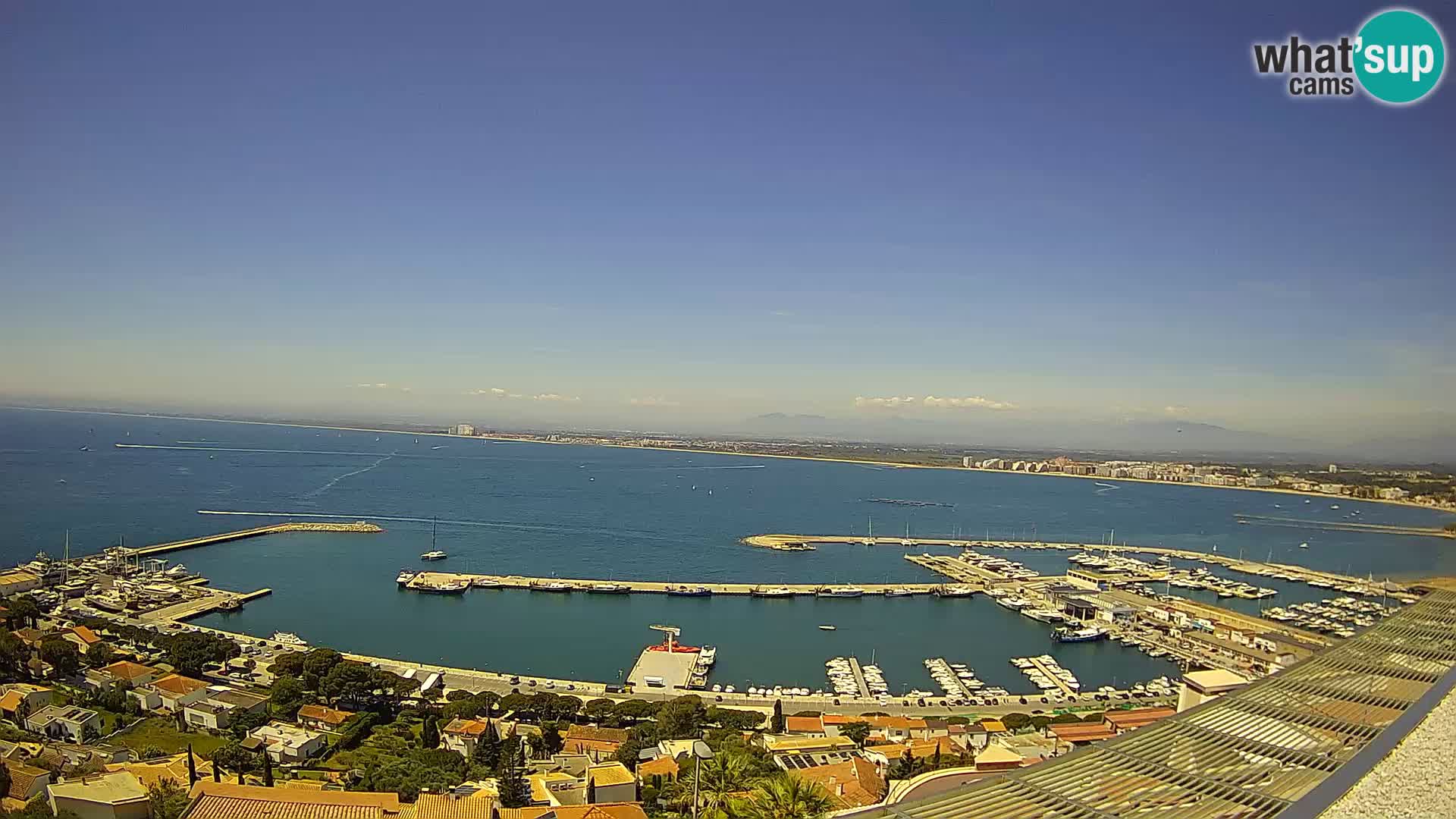 Roses – Puerto pesquero  y la bahía de Roses