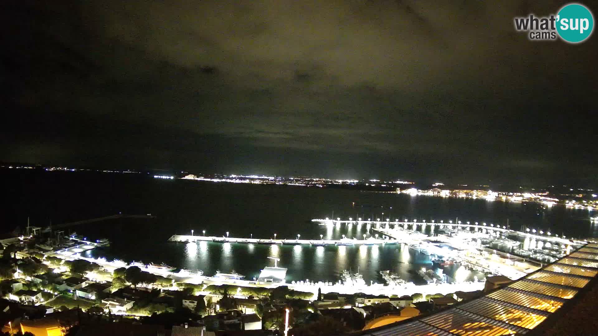 Livecam Hafen Roses –  Fischereihafen und die Bucht