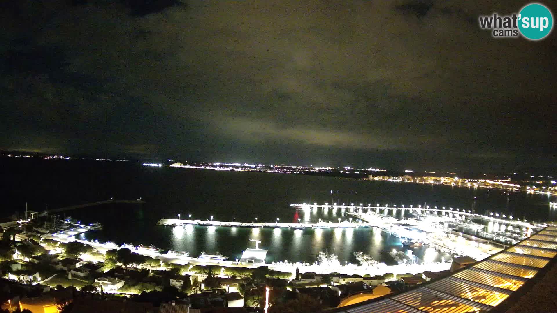 Roses – Puerto pesquero  y la bahía de Roses
