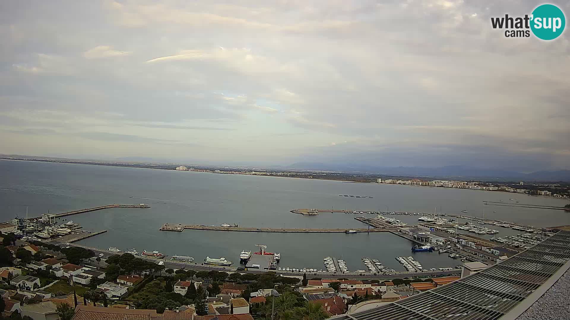 Roses – Puerto pesquero  y la bahía de Roses
