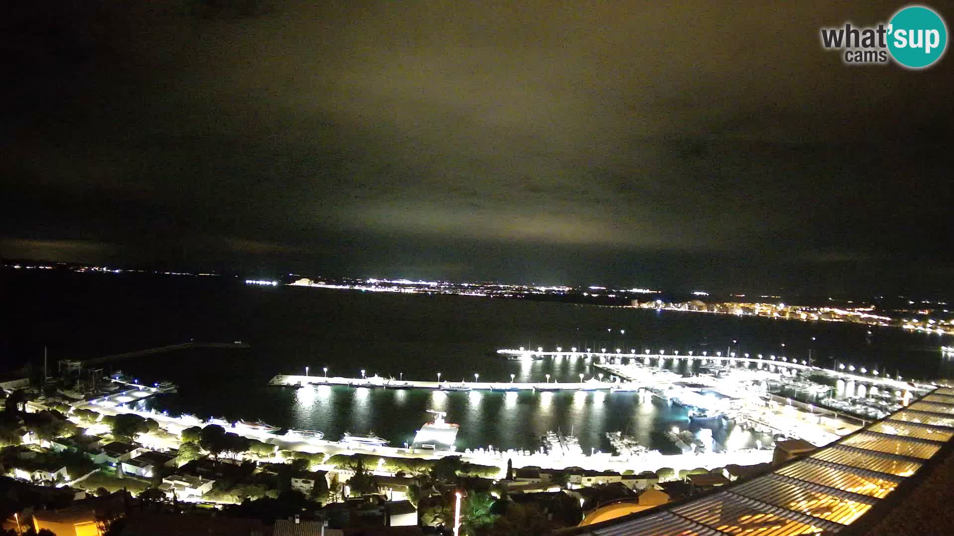 Livecam Hafen Roses –  Fischereihafen und die Bucht