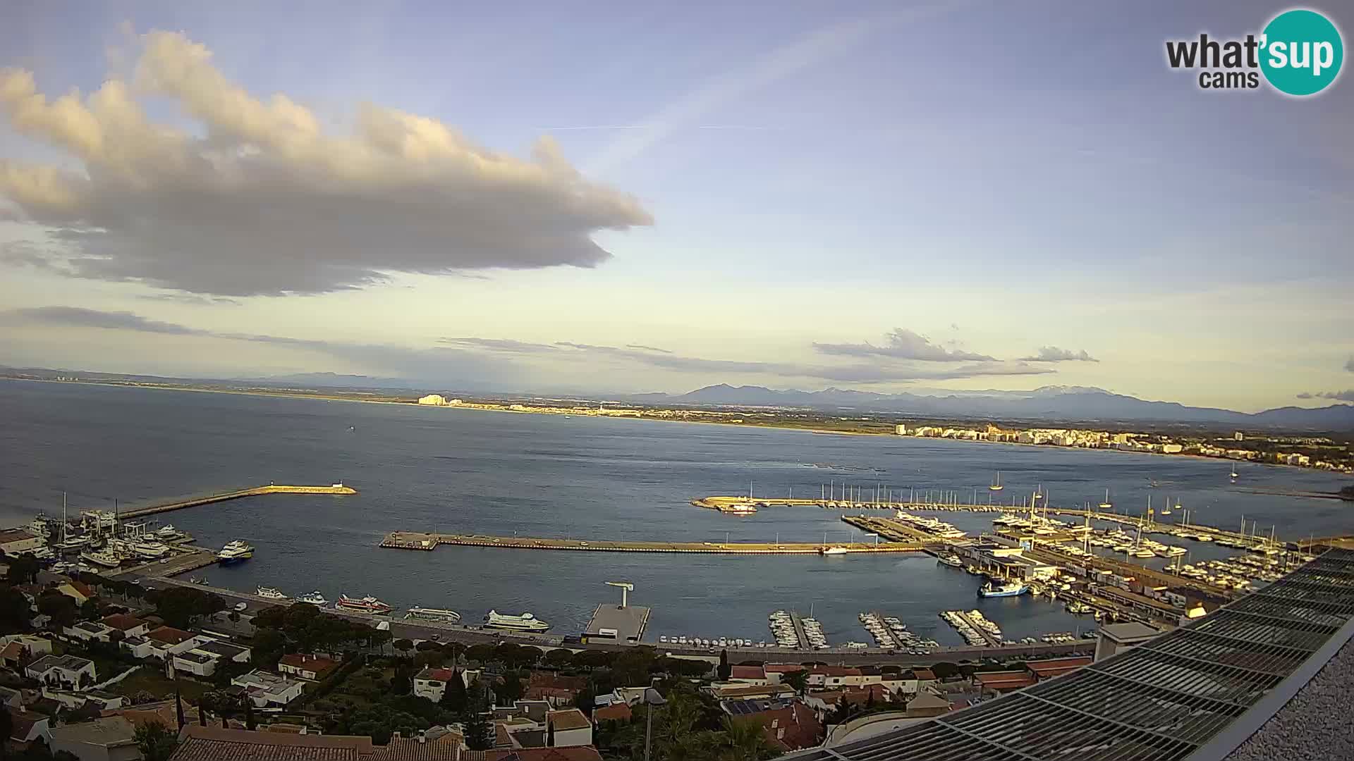 Roses – Porto di pesce e la baia