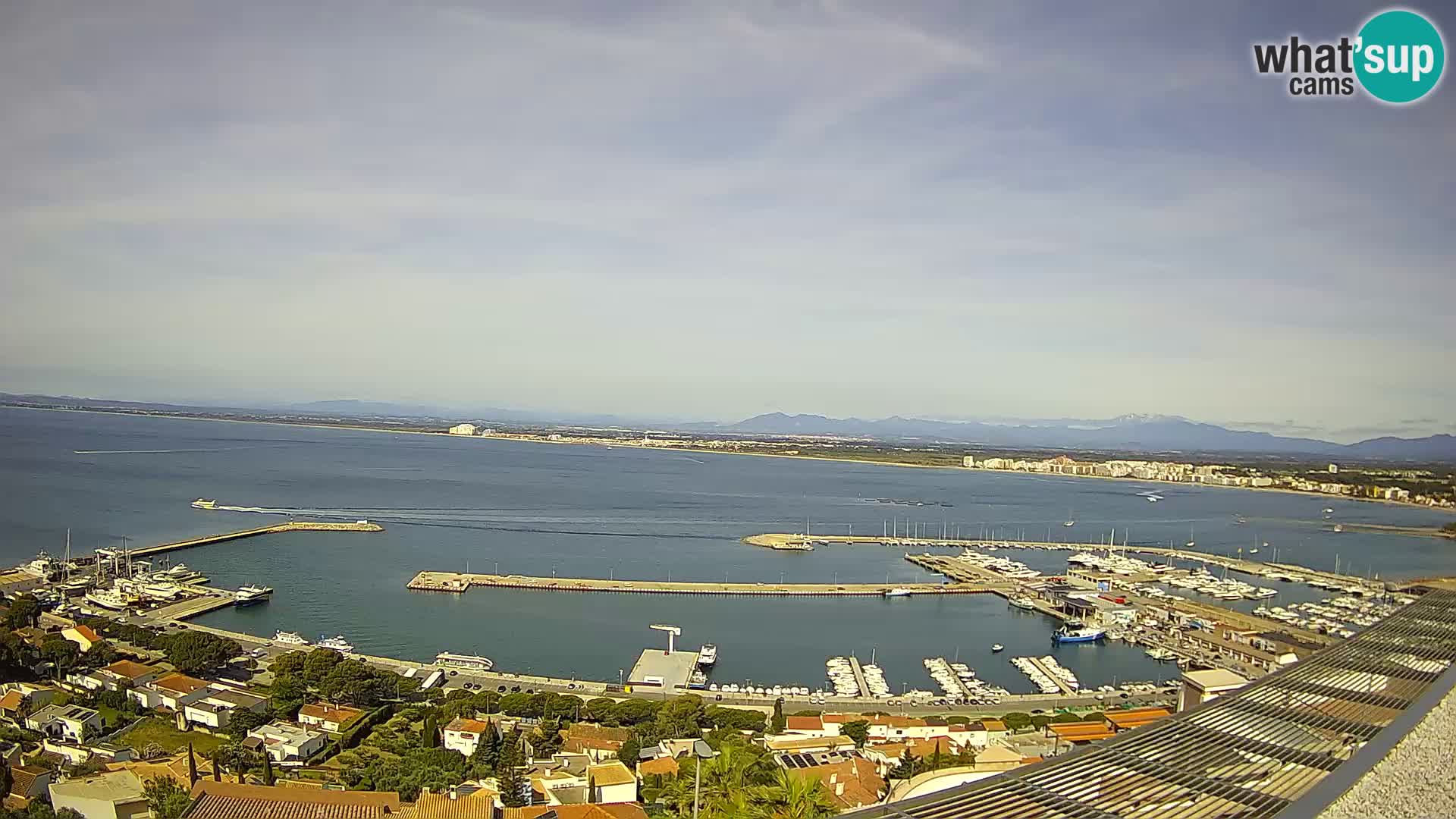 Livecam Hafen Roses –  Fischereihafen und die Bucht