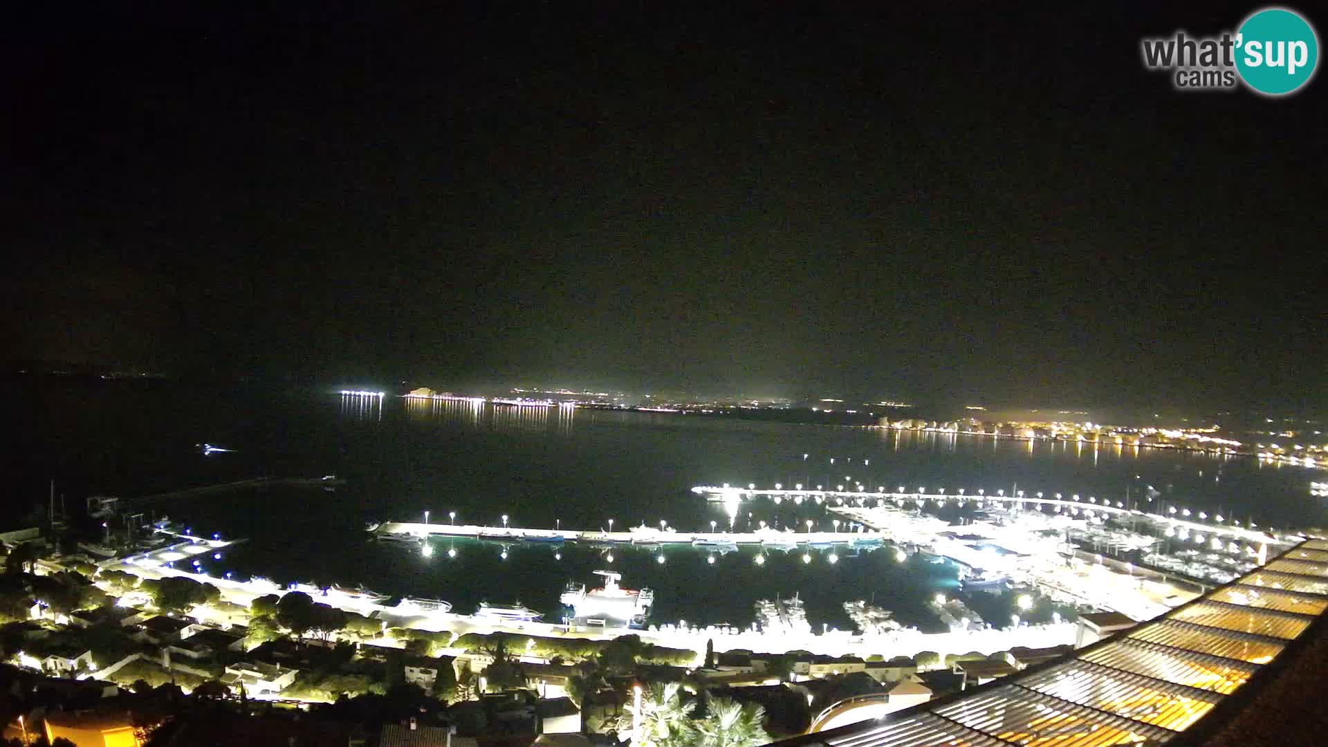 Roses – Puerto pesquero  y la bahía de Roses