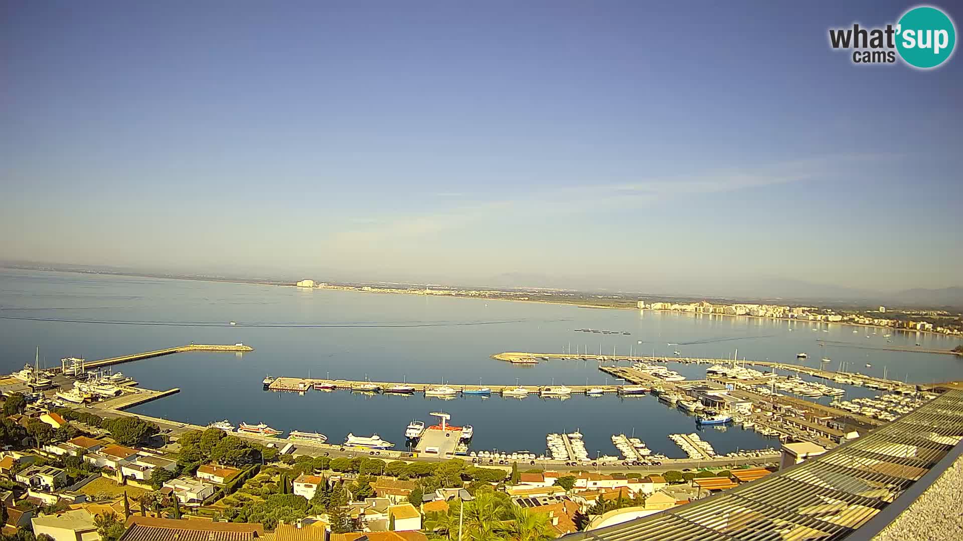 Livecam Hafen Roses –  Fischereihafen und die Bucht