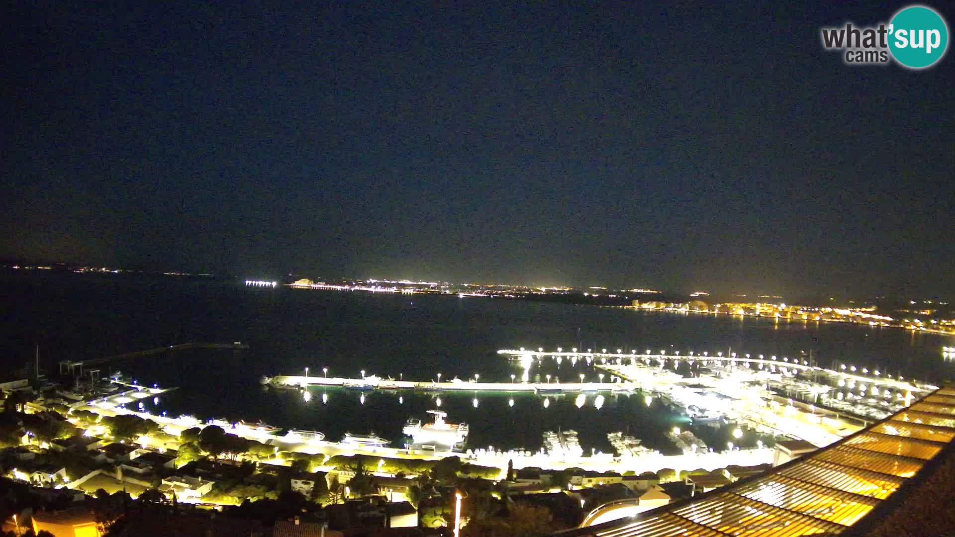 Roses – Puerto pesquero  y la bahía de Roses