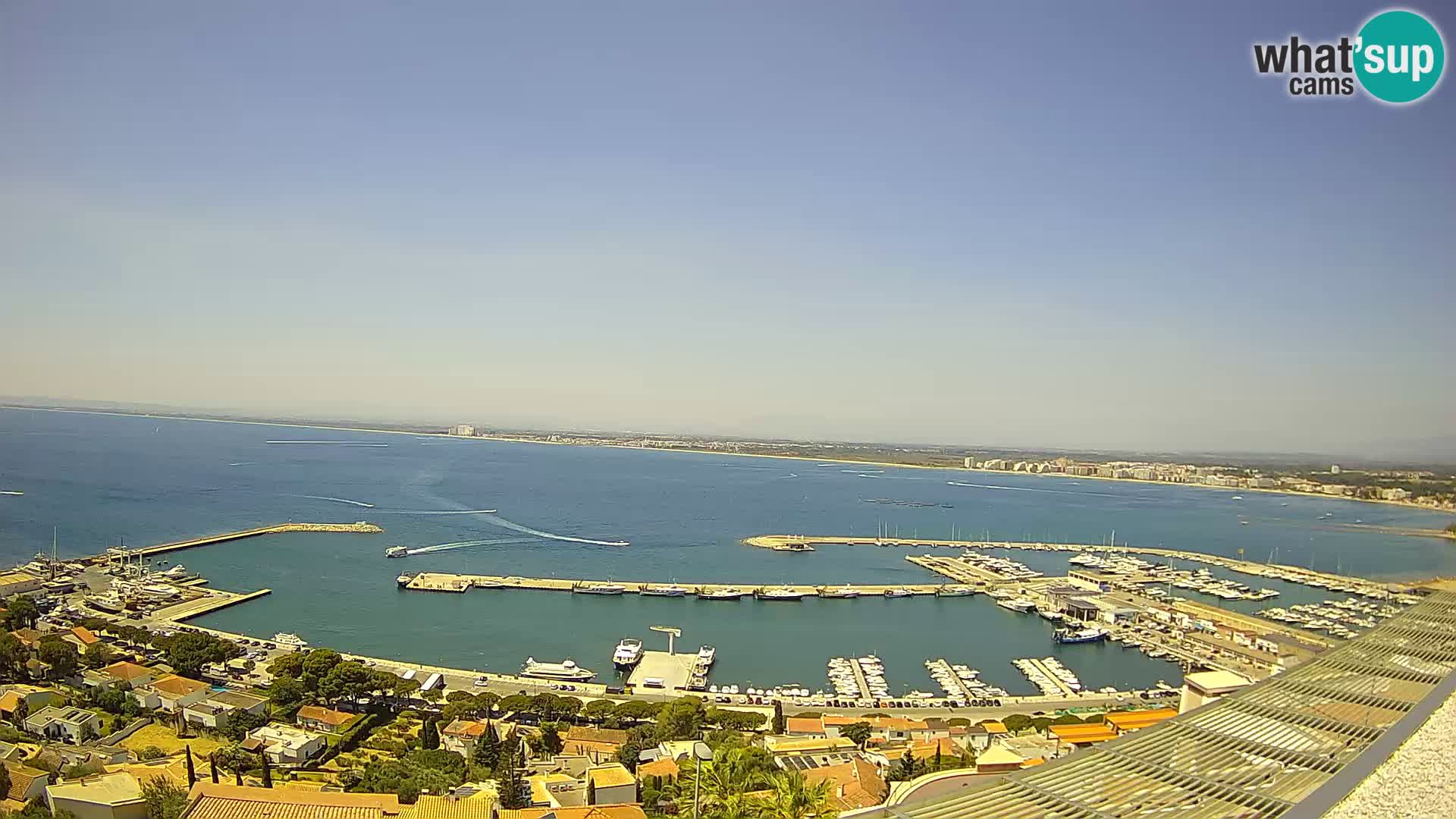 Livecam Hafen Roses –  Fischereihafen und die Bucht