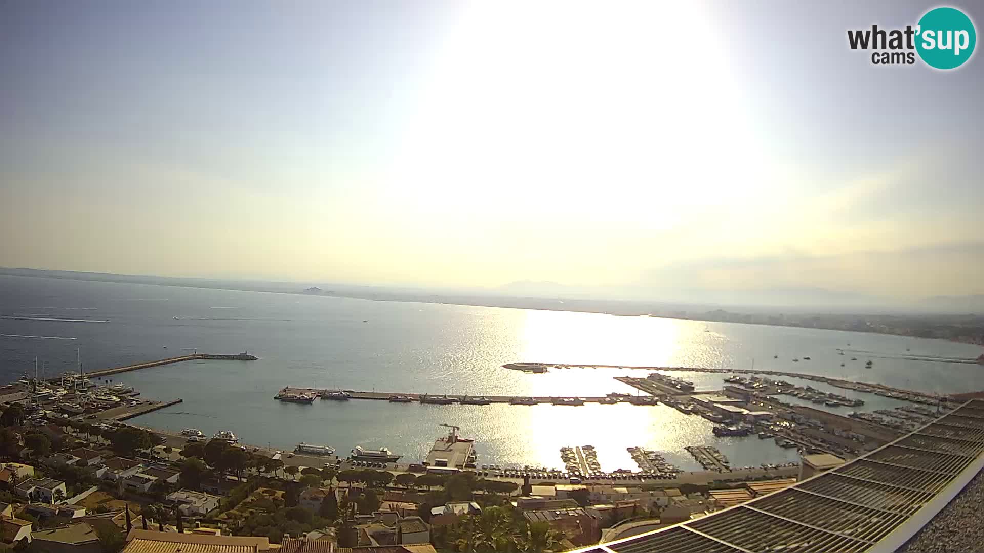Roses – Puerto pesquero  y la bahía de Roses