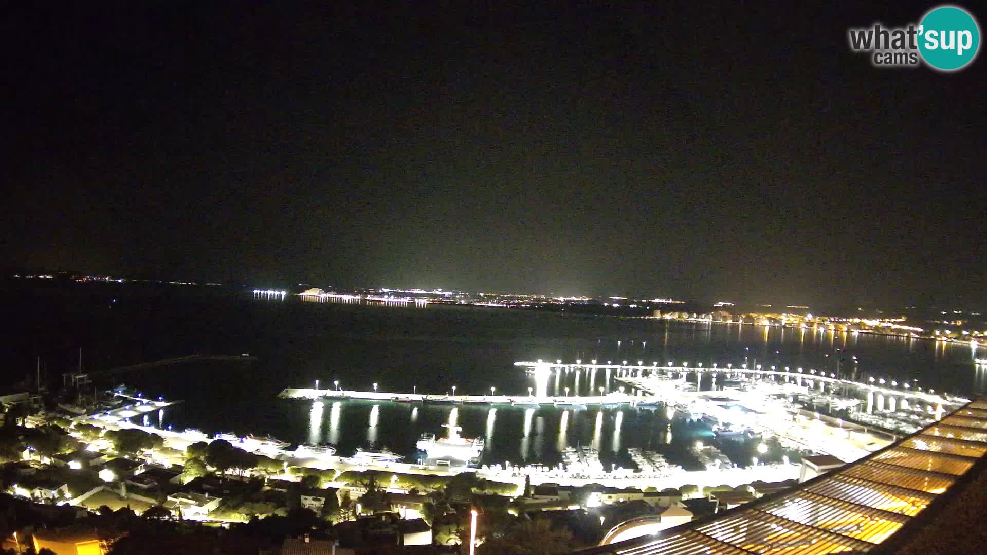 Livecam Hafen Roses –  Fischereihafen und die Bucht