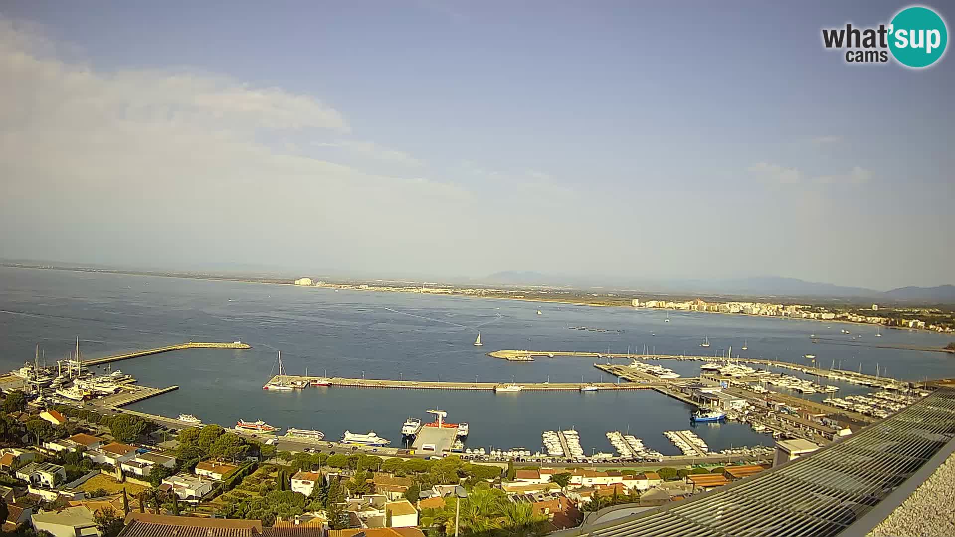 Livecam Hafen Roses –  Fischereihafen und die Bucht