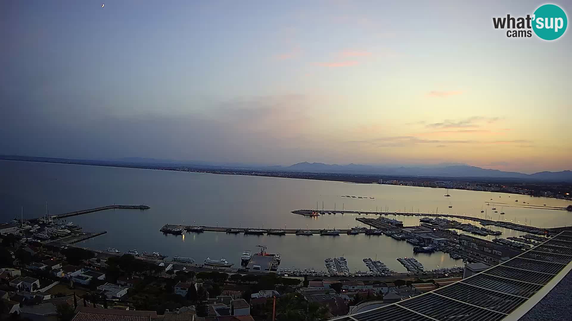 Livecam Hafen Roses – Fischereihafen und die Bucht