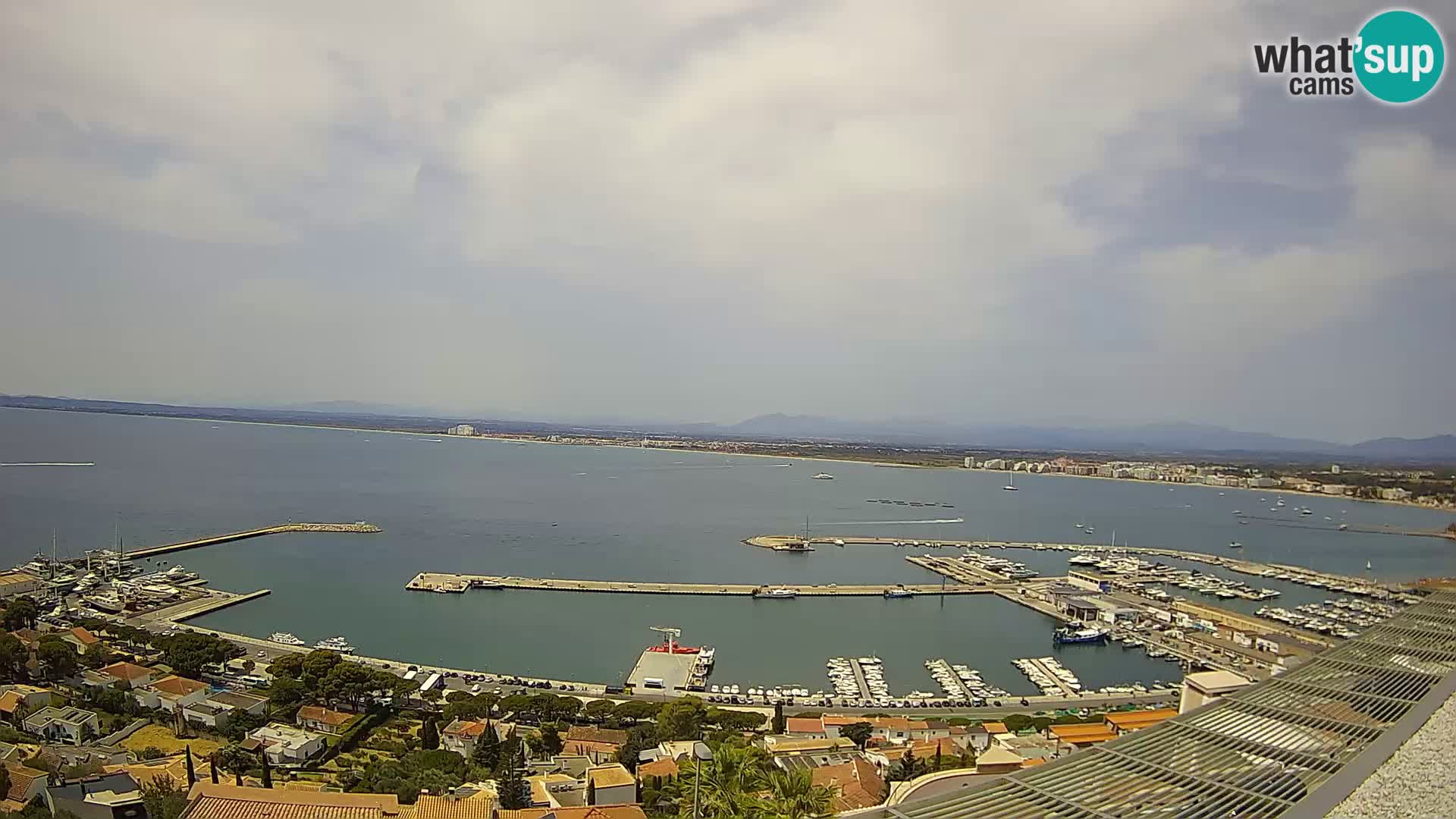 Livecam Hafen Roses –  Fischereihafen und die Bucht