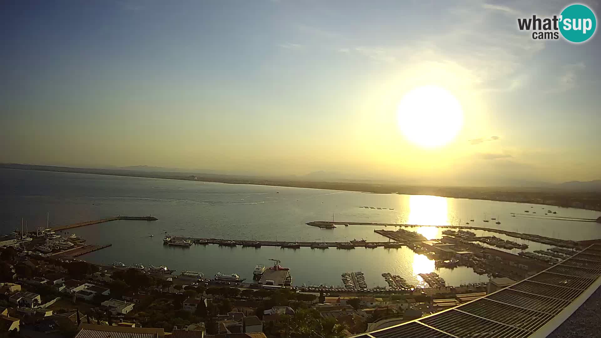 Livecam Hafen Roses –  Fischereihafen und die Bucht