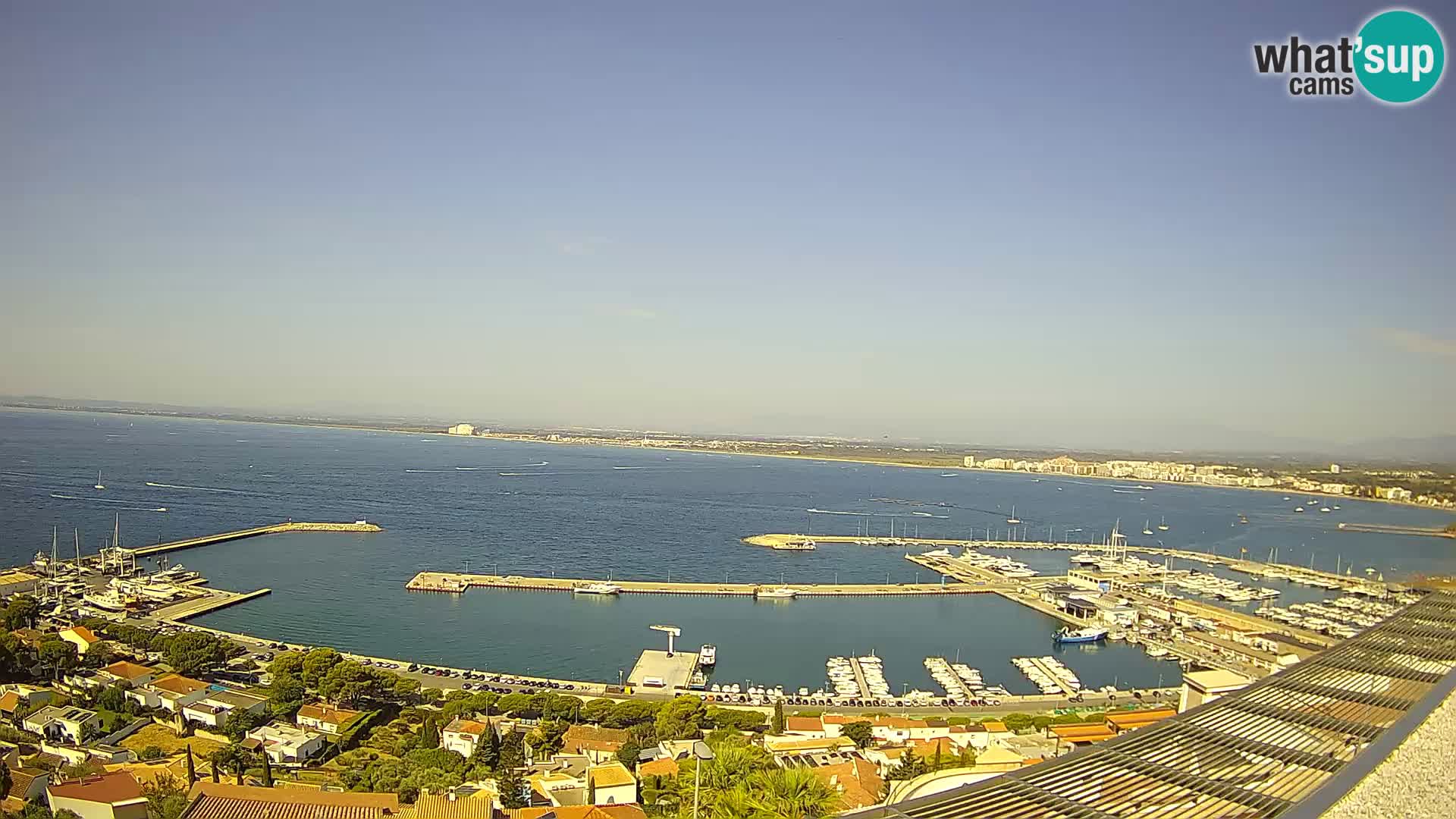 Livecam Hafen Roses –  Fischereihafen und die Bucht