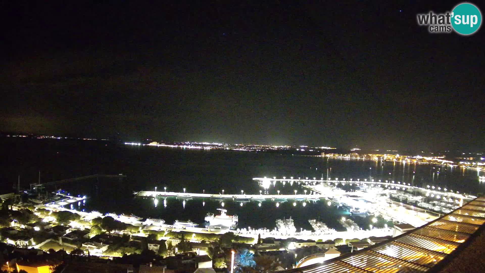 Livecam Hafen Roses –  Fischereihafen und die Bucht