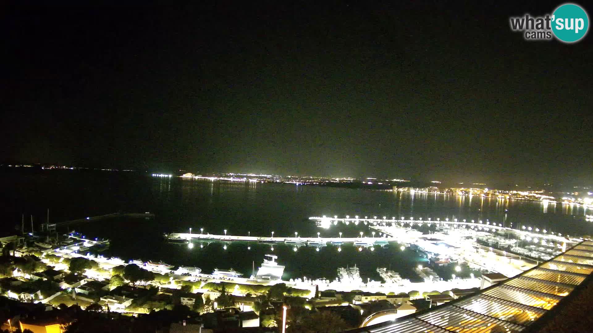 Livecam Hafen Roses –  Fischereihafen und die Bucht