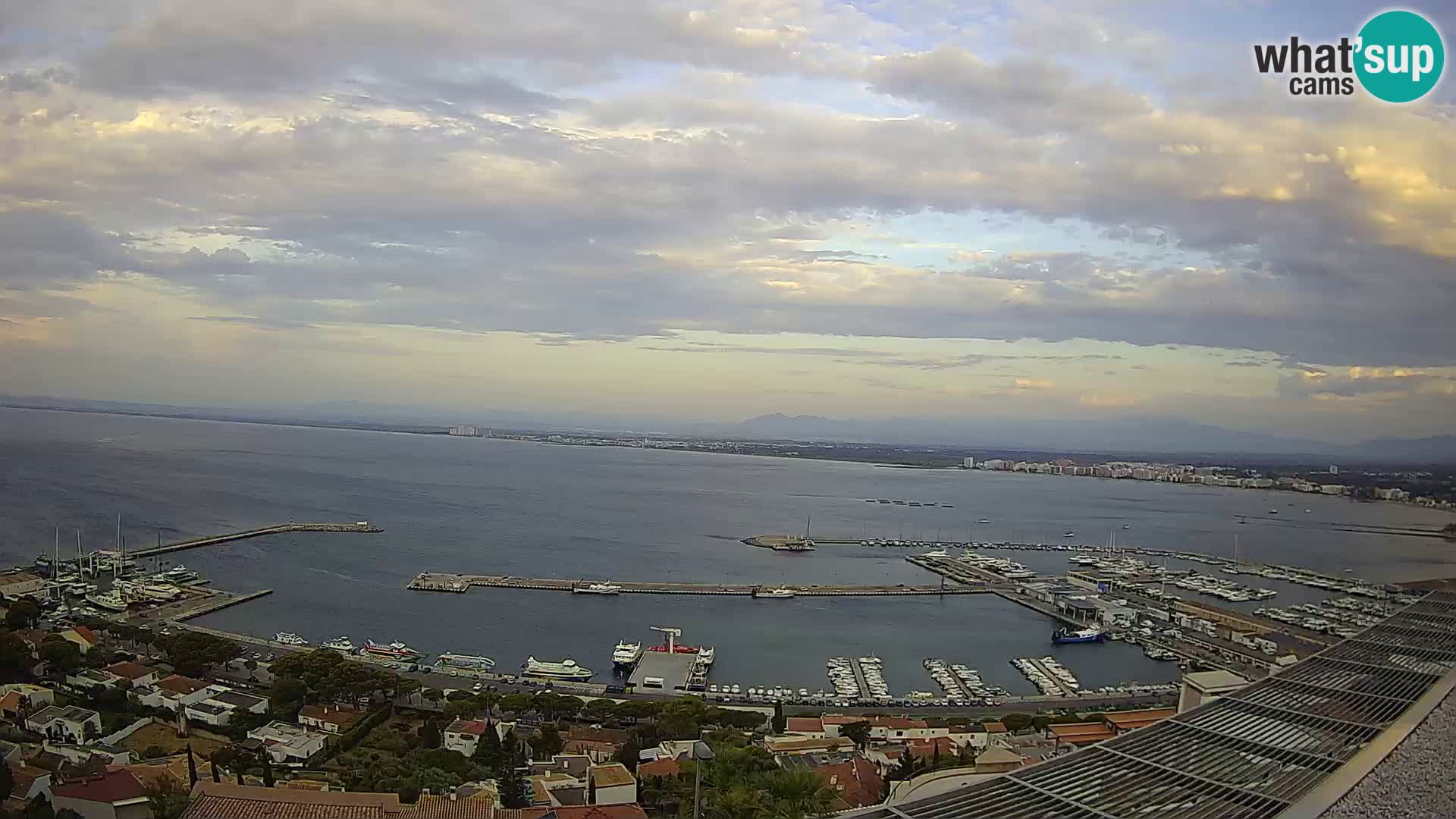 Roses – Porto di pesce e la baia