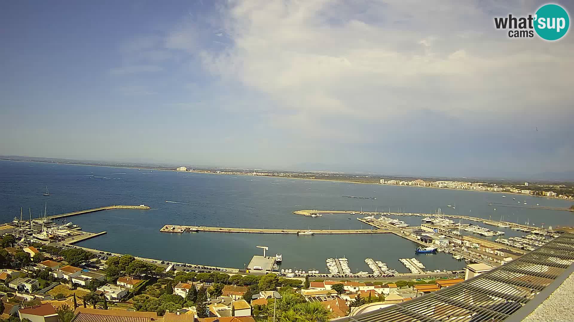 Livecam Hafen Roses –  Fischereihafen und die Bucht