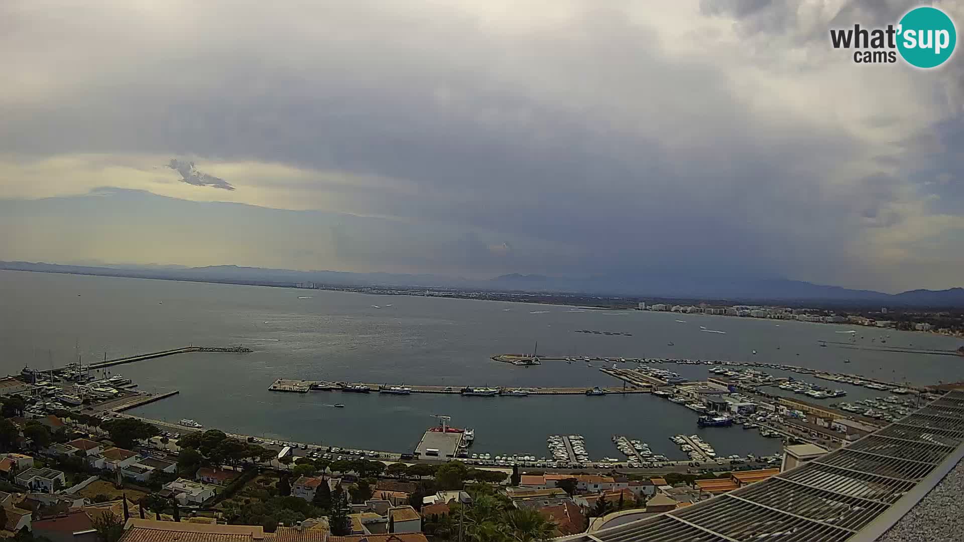 Roses – Porto di pesce e la baia