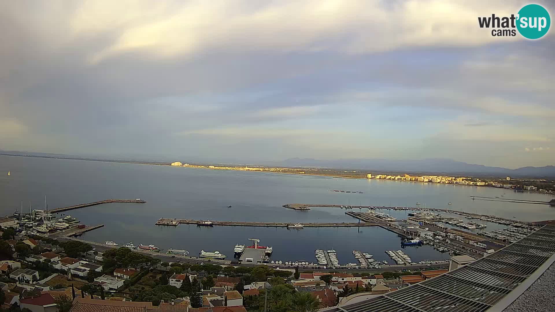 Roses – Porto di pesce e la baia
