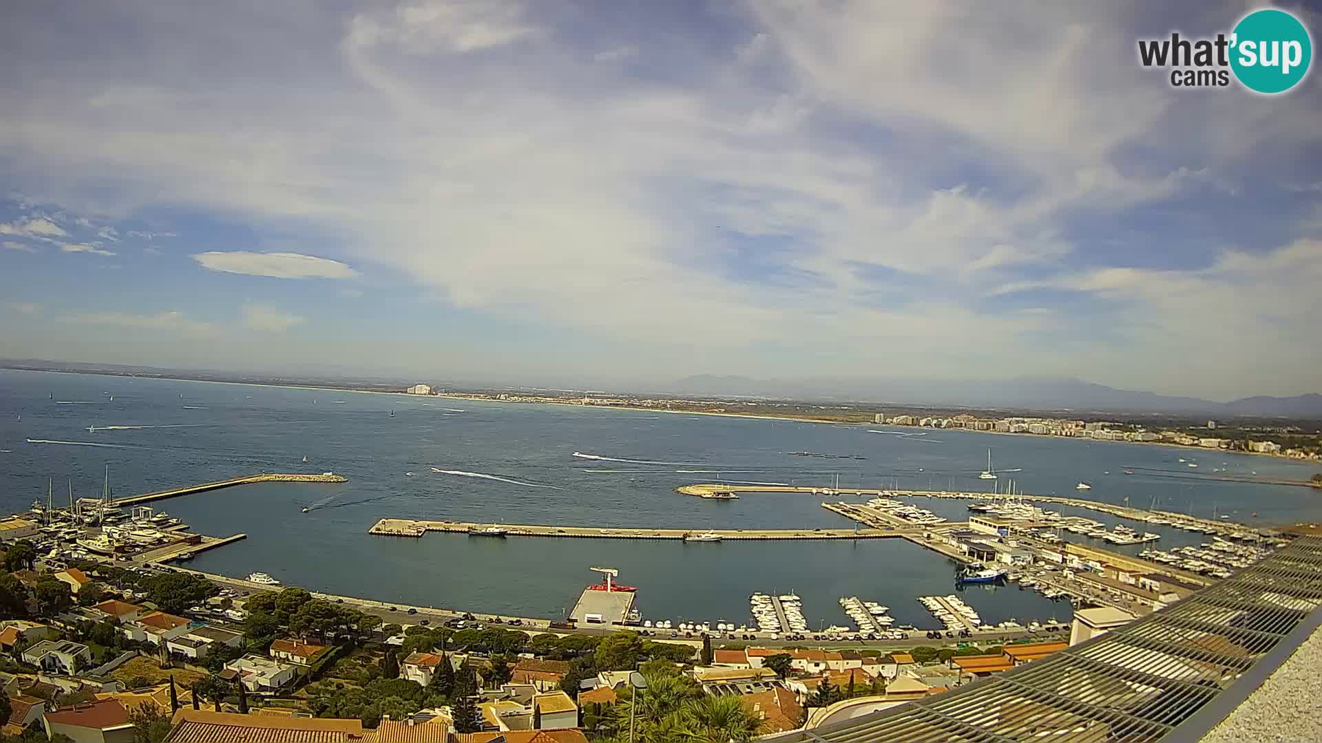 Roses –  Port de pêche  et la baie