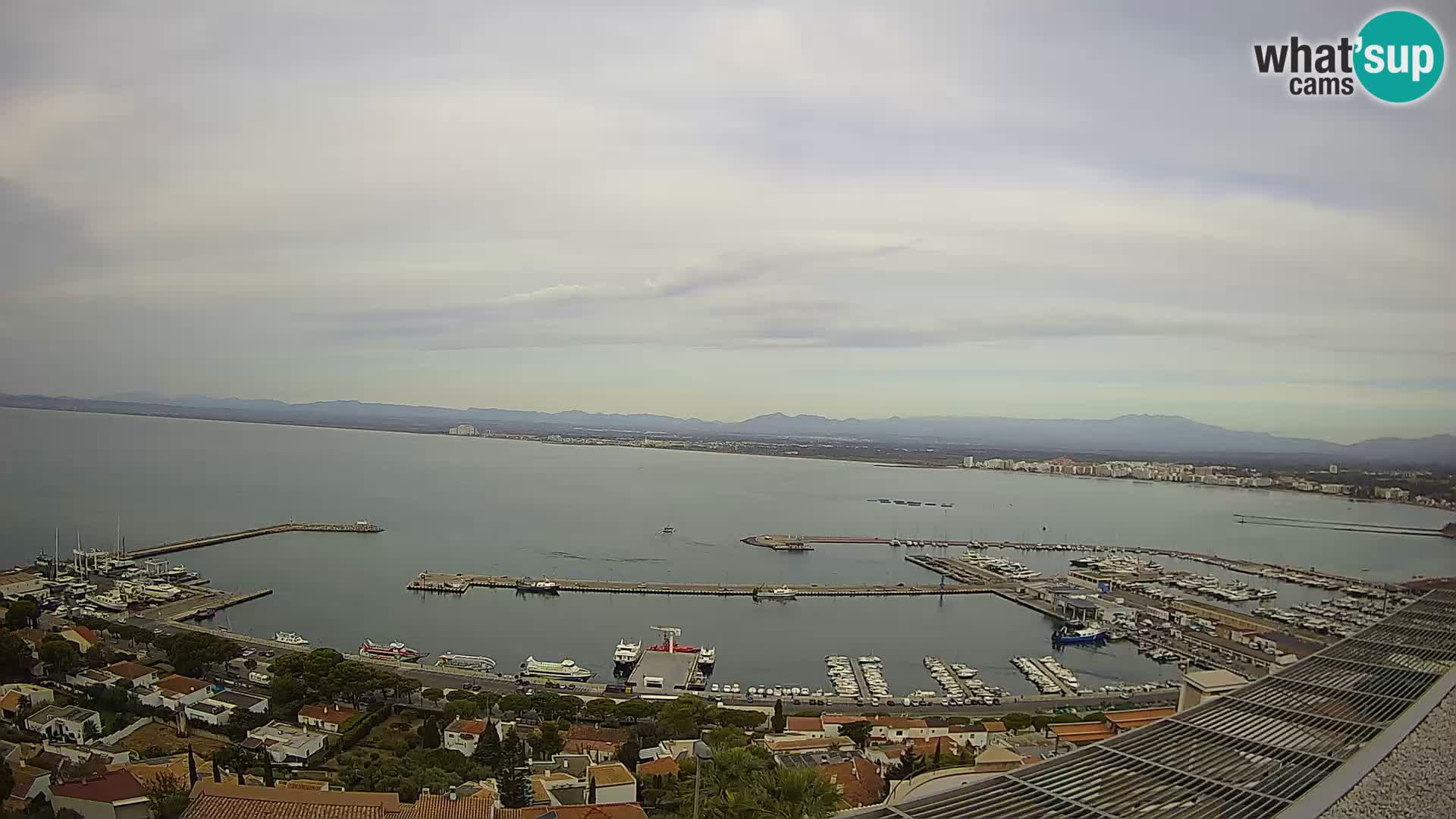Livecam Hafen Roses – Fischereihafen und die Bucht