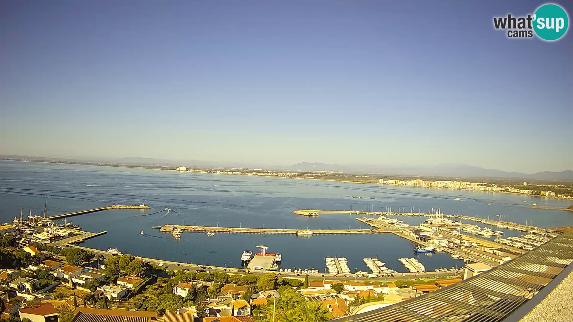 Roses – Puerto pesquero  y la bahía de Roses