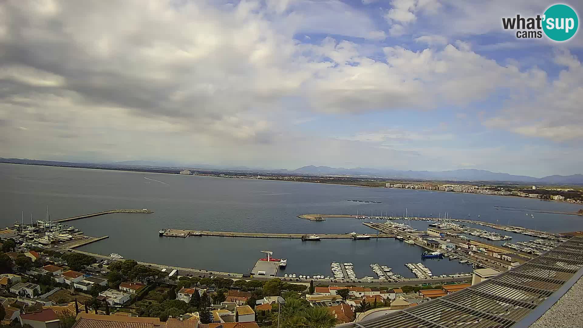 Livecam Hafen Roses –  Fischereihafen und die Bucht