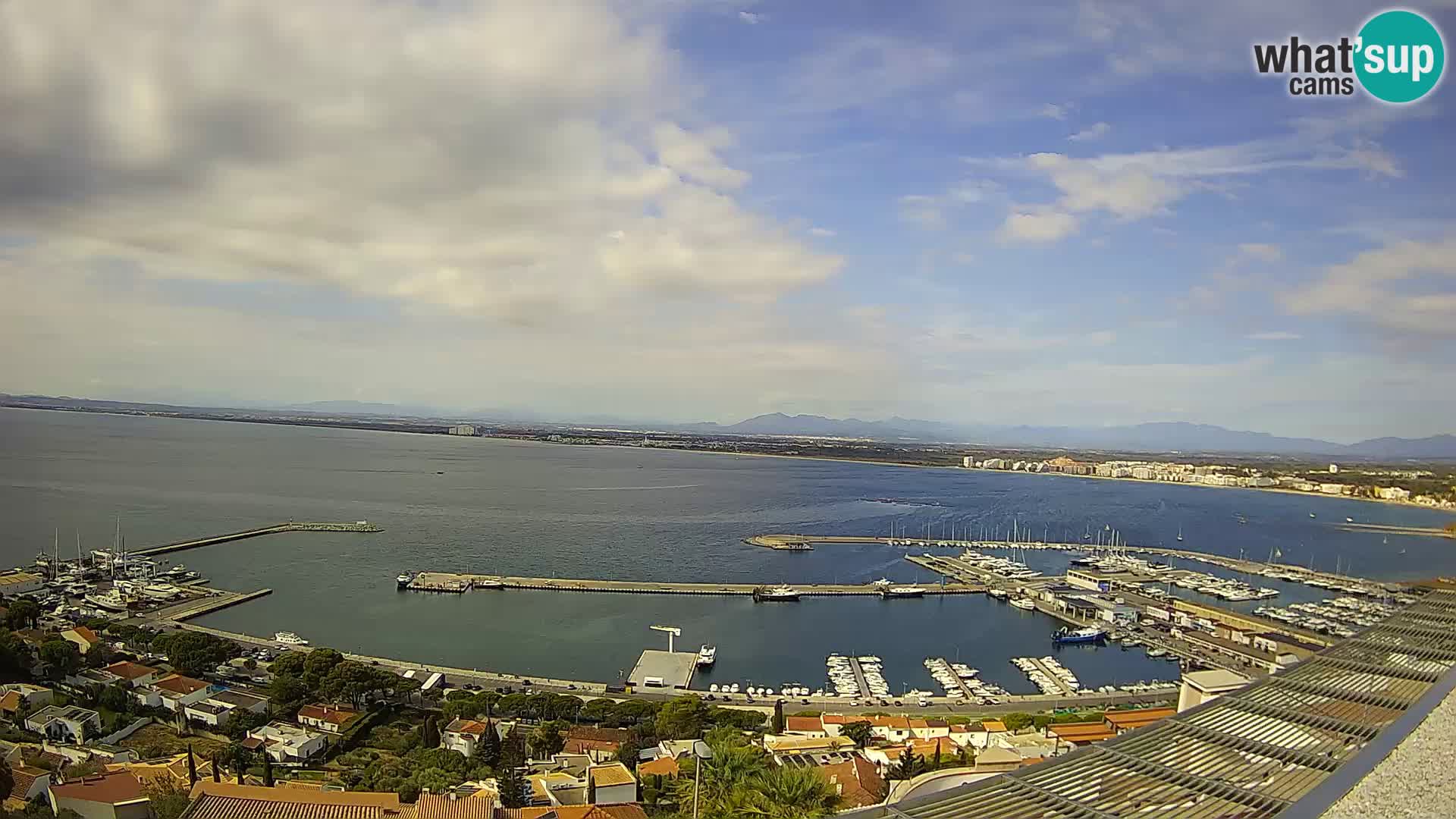 Livecam Hafen Roses –  Fischereihafen und die Bucht