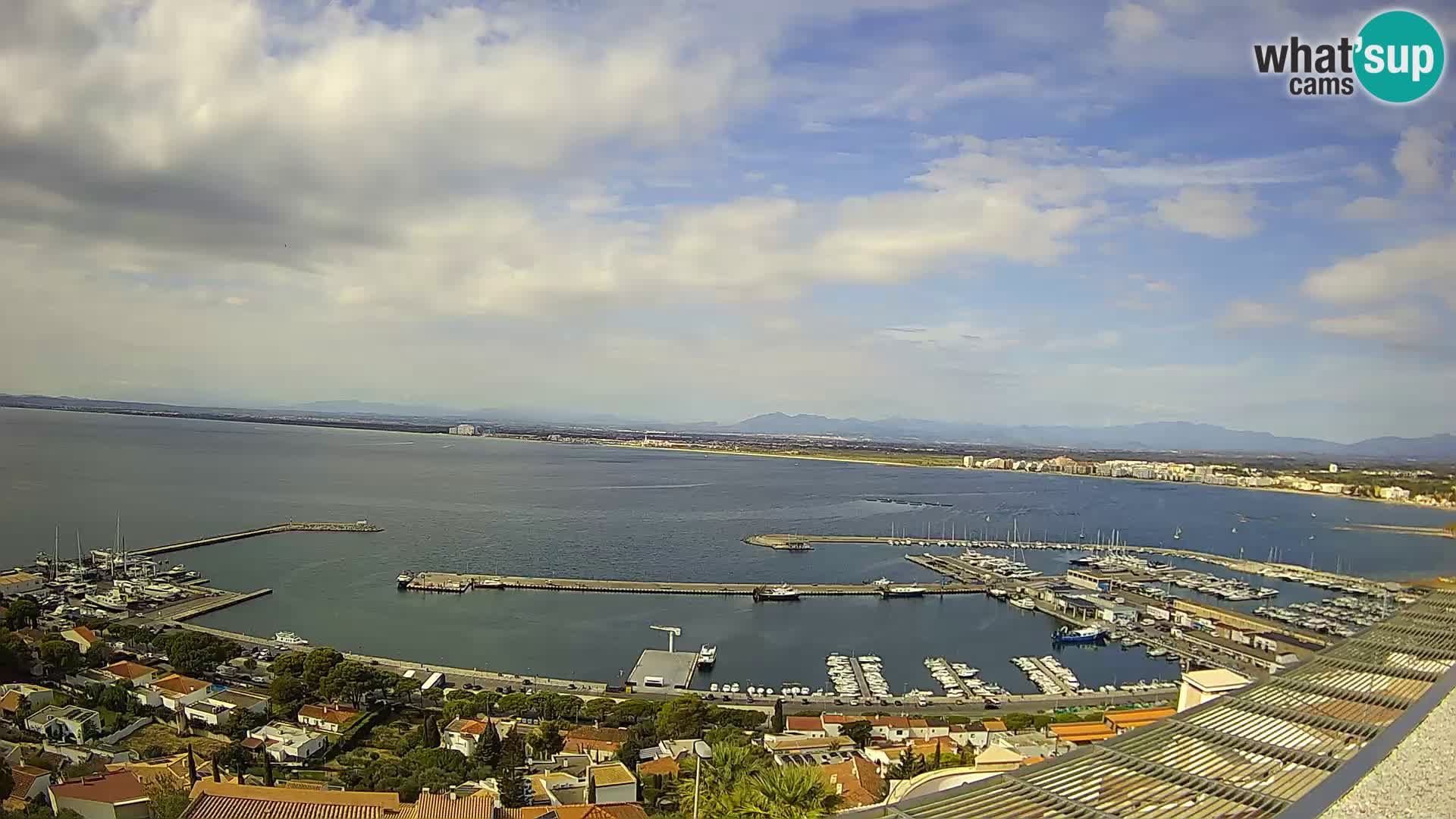 Livecam Hafen Roses –  Fischereihafen und die Bucht