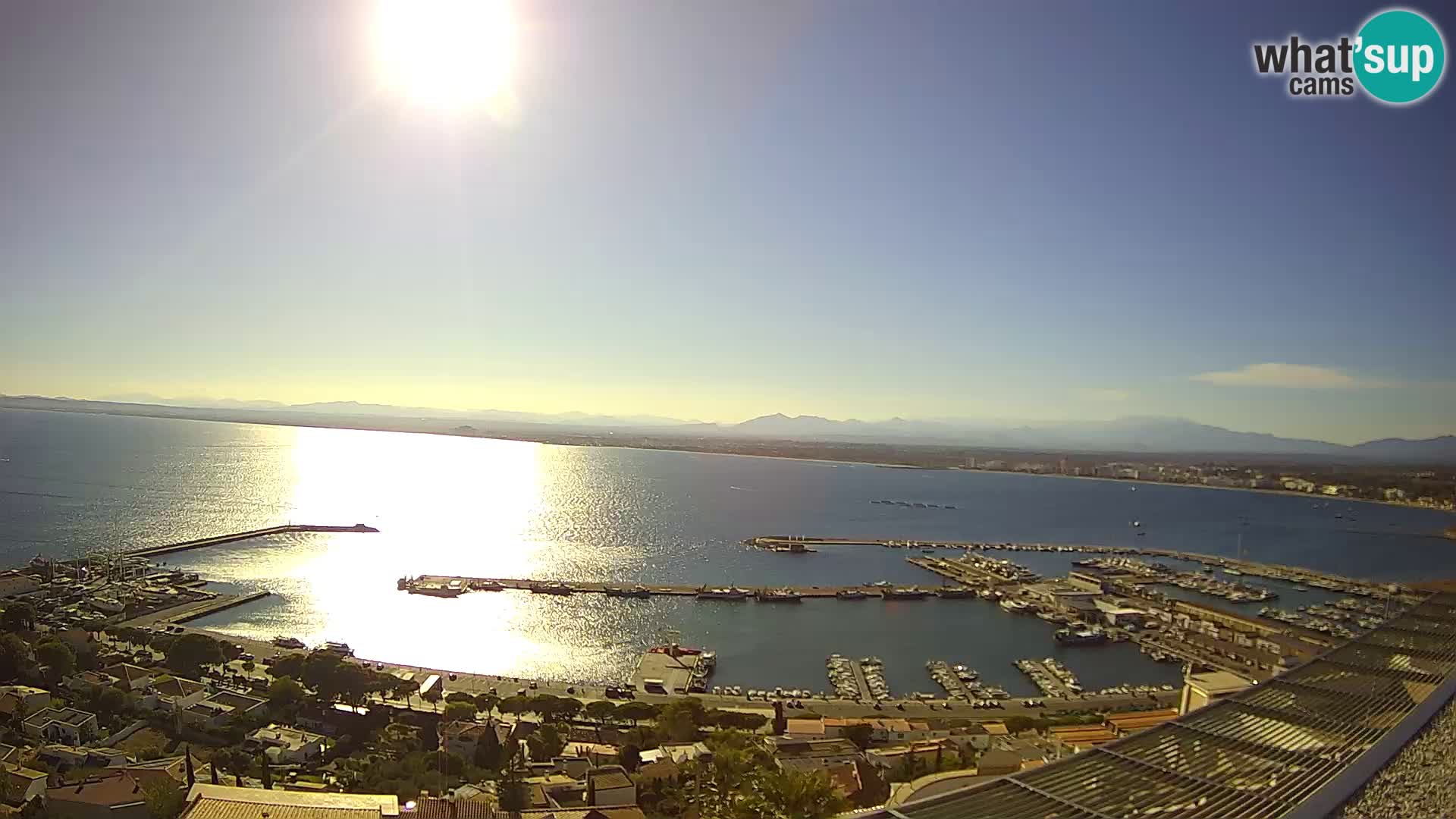 Roses – Puerto pesquero  y la bahía de Roses