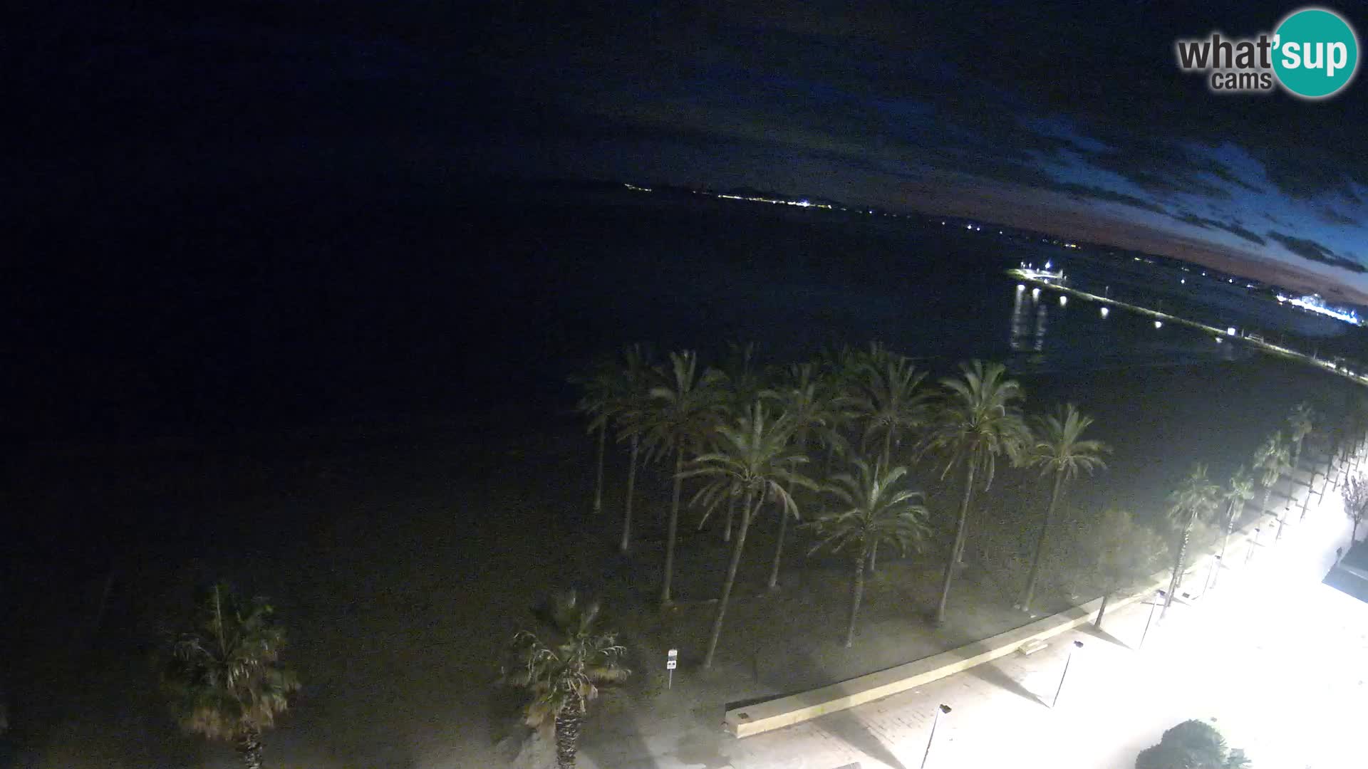 LIVEcam Roses plage – Hotel Montecarlo